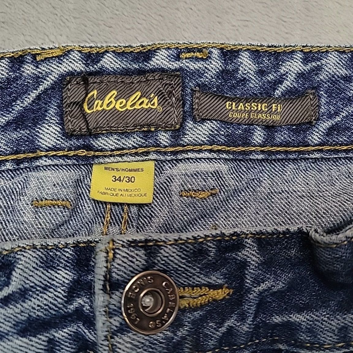 Vintage VINTAGE Cabela's Jeans Mens 34x30 Blue Denim Faded Whiskered Straight Leg Cotton Jeans Size US 34 / EU 50 - 4 Thumbnail