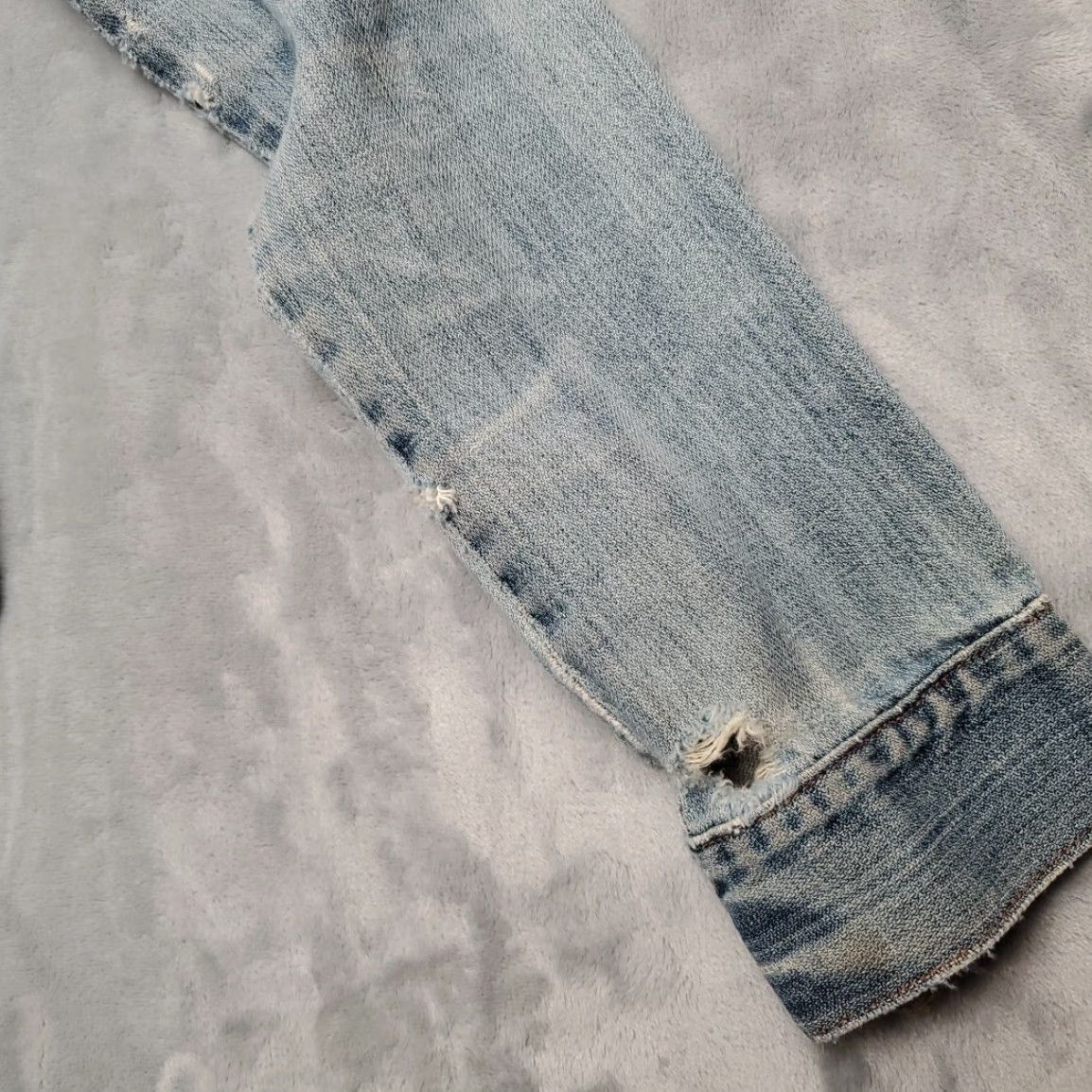 Abercrombie & Fitch VINTAGE Abercrombie & Fitch Jacket Girls L Blue Denim Cropped Distressed Y2K Jacket Women L Blue 90s Retro USA American Size L / US 10 / IT 46 - 2 Thumbnail