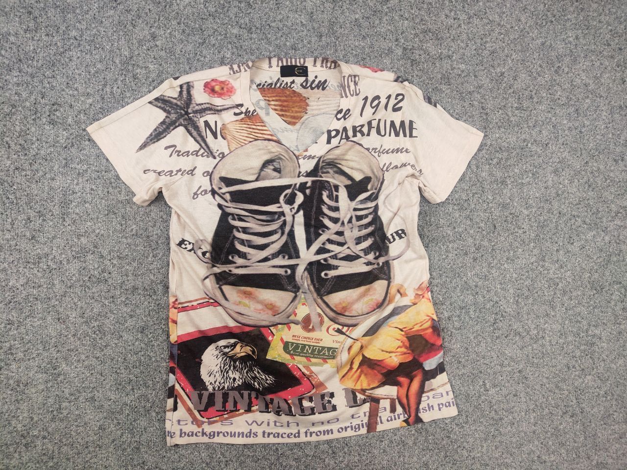 Just Cavalli Rare Vintage 90's Just cavalli graphic Logo V neck t-shirt Size US M / EU 48-50 / 2 - 4 Thumbnail