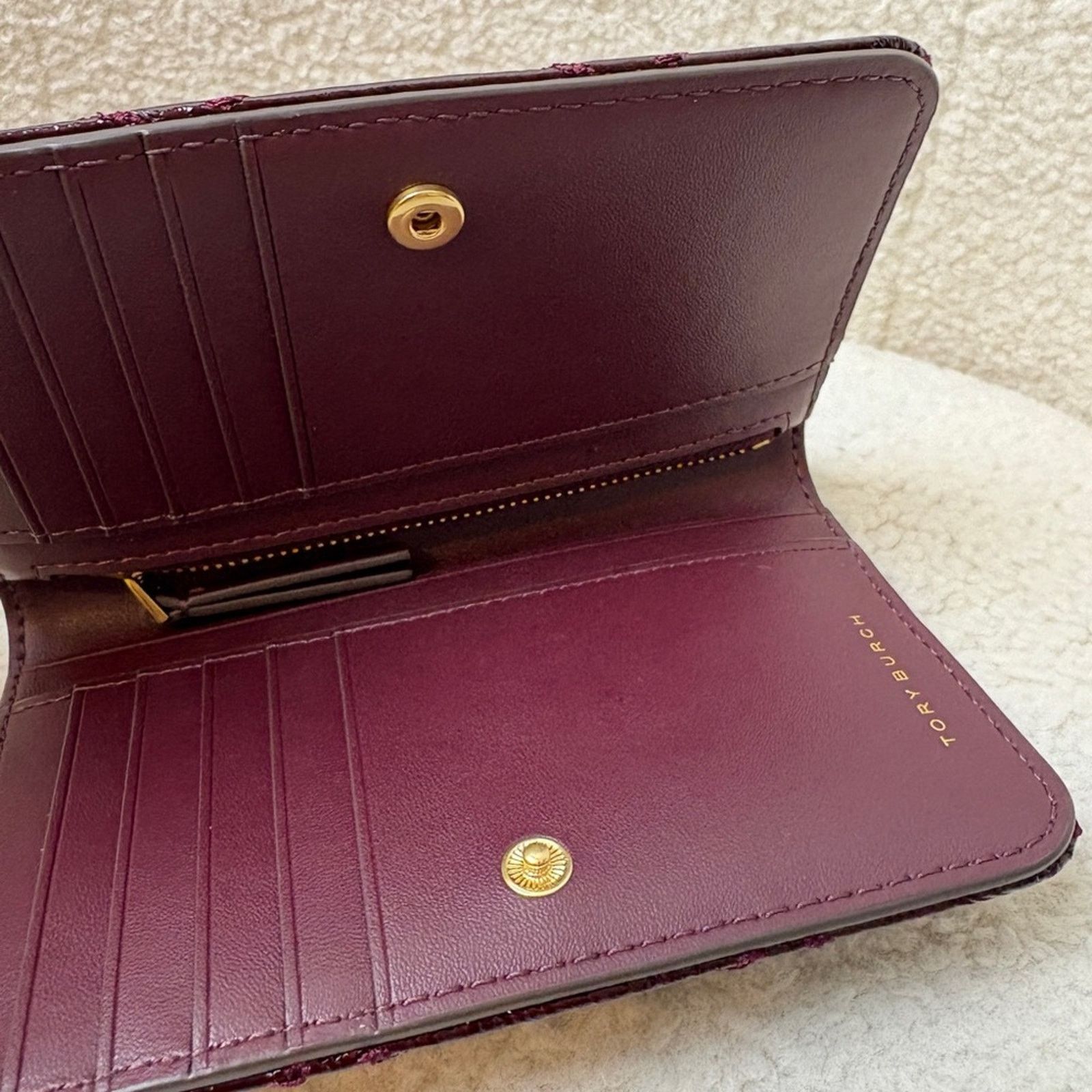 Tory Burch Tory Burch Burgundy Quilted Wallet NWT Size ONE SIZE - 2 Thumbnail