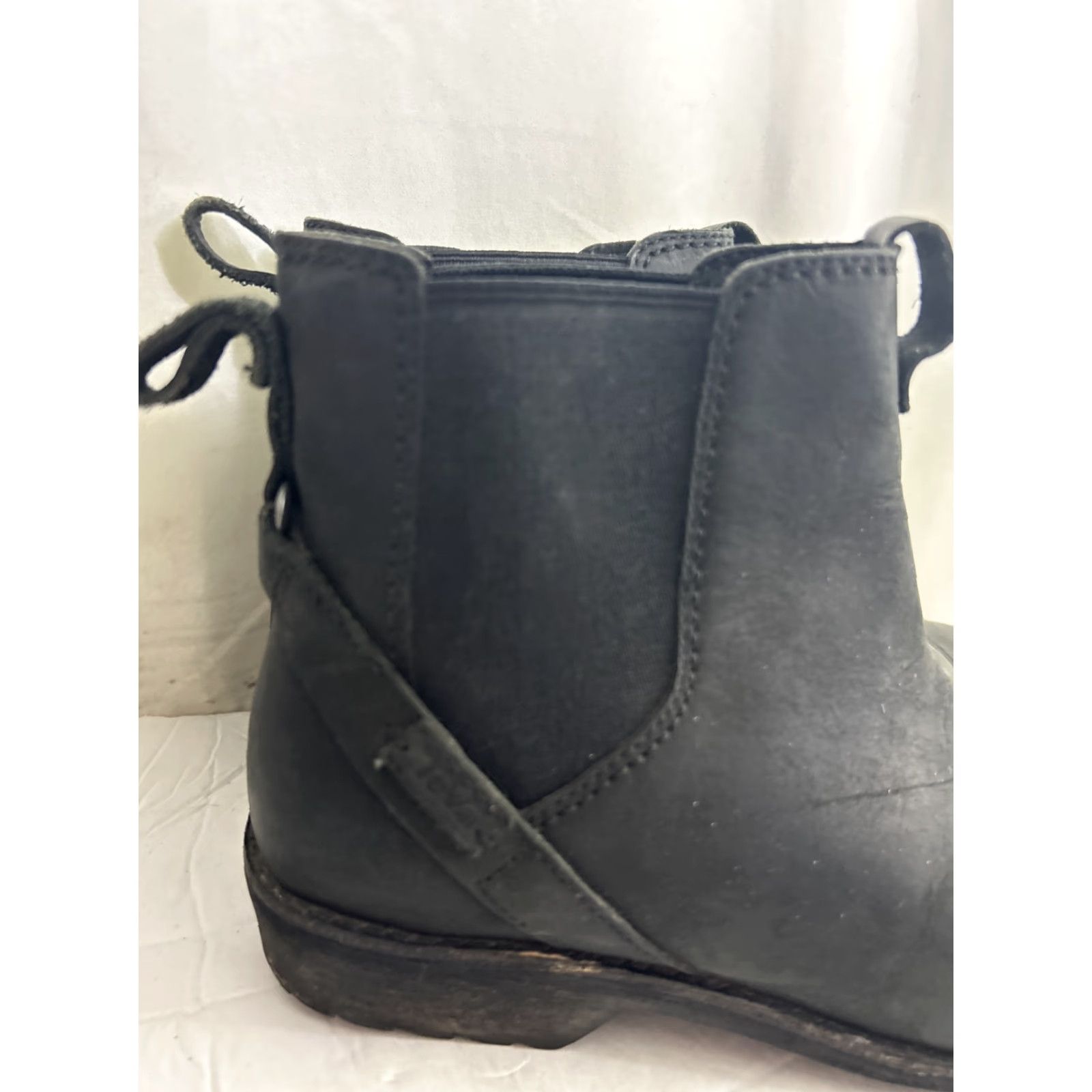 Teva TEVA Chelsea Waterproof Booties Women's 7 Black Round Toe Slip On Ankle Bootie Size US 7 / IT 37 - 4 Thumbnail