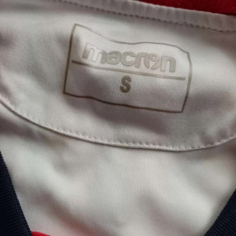 Macron Colchester United 2018-19 training football jersey size S Size US S / EU 44-46 / 1 - 4 Thumbnail
