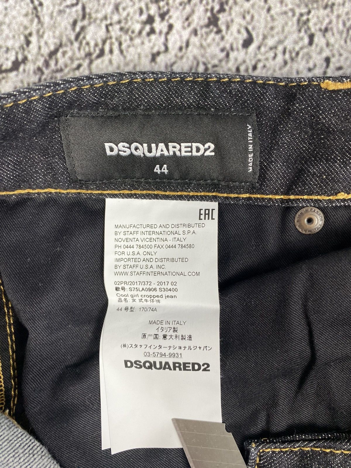Dsquared2 Vintage Y2K Disquared cropped denim jeans streetwear size 44 Size 30" / US 8 / IT 44 - 3 Thumbnail