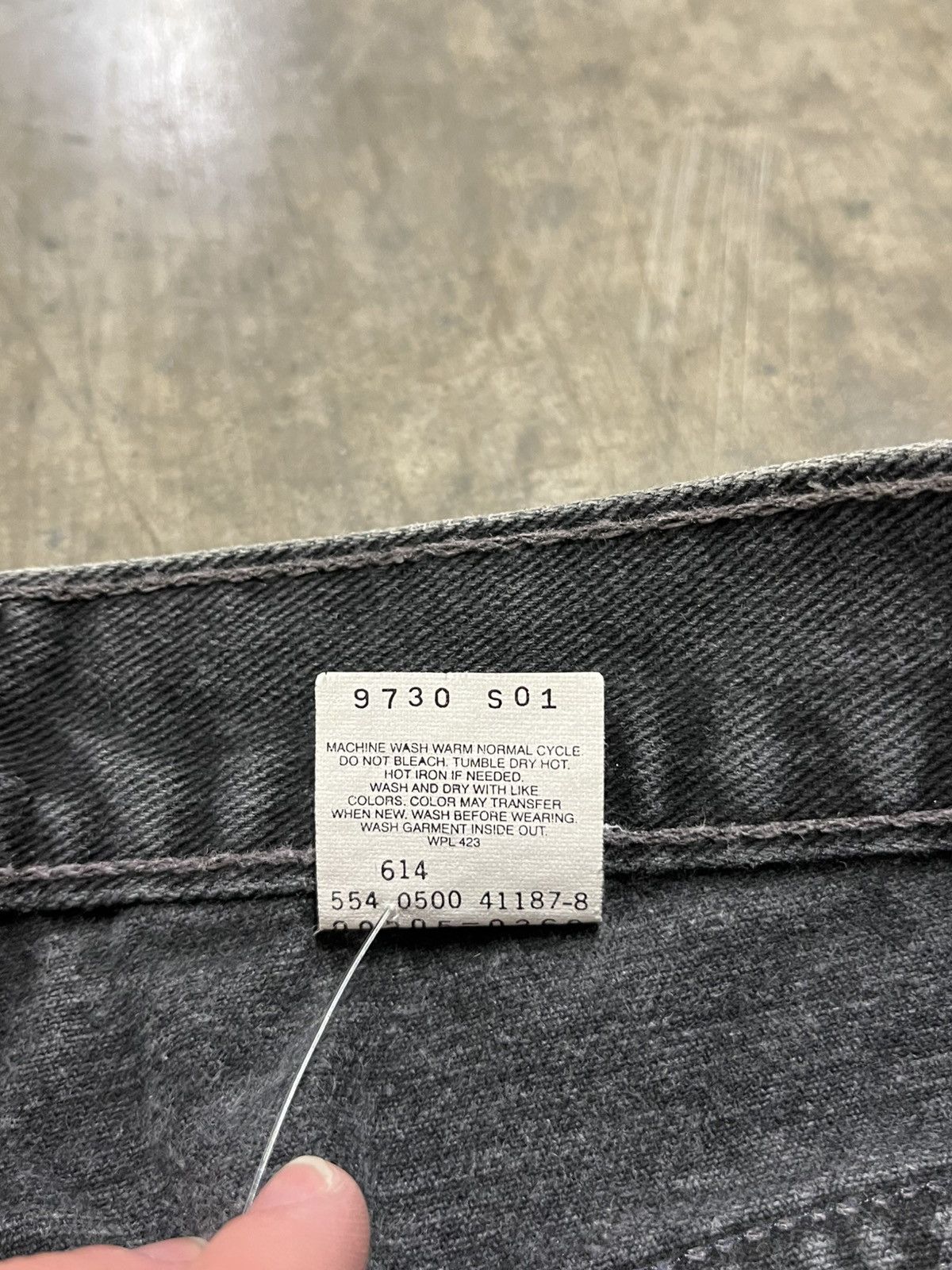 Levi's × Vintage Levi’s vintage 90s 505 denim pants black streetwear hype Size US 34 / EU 50 - 8 Thumbnail