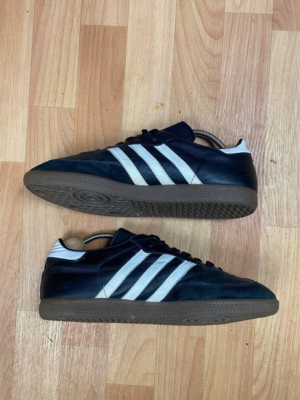 Adidas adidas Originals SAMBA LEATHER Core Black Footwear SIZE US12 Size US 12 / EU 45 - 4 Thumbnail