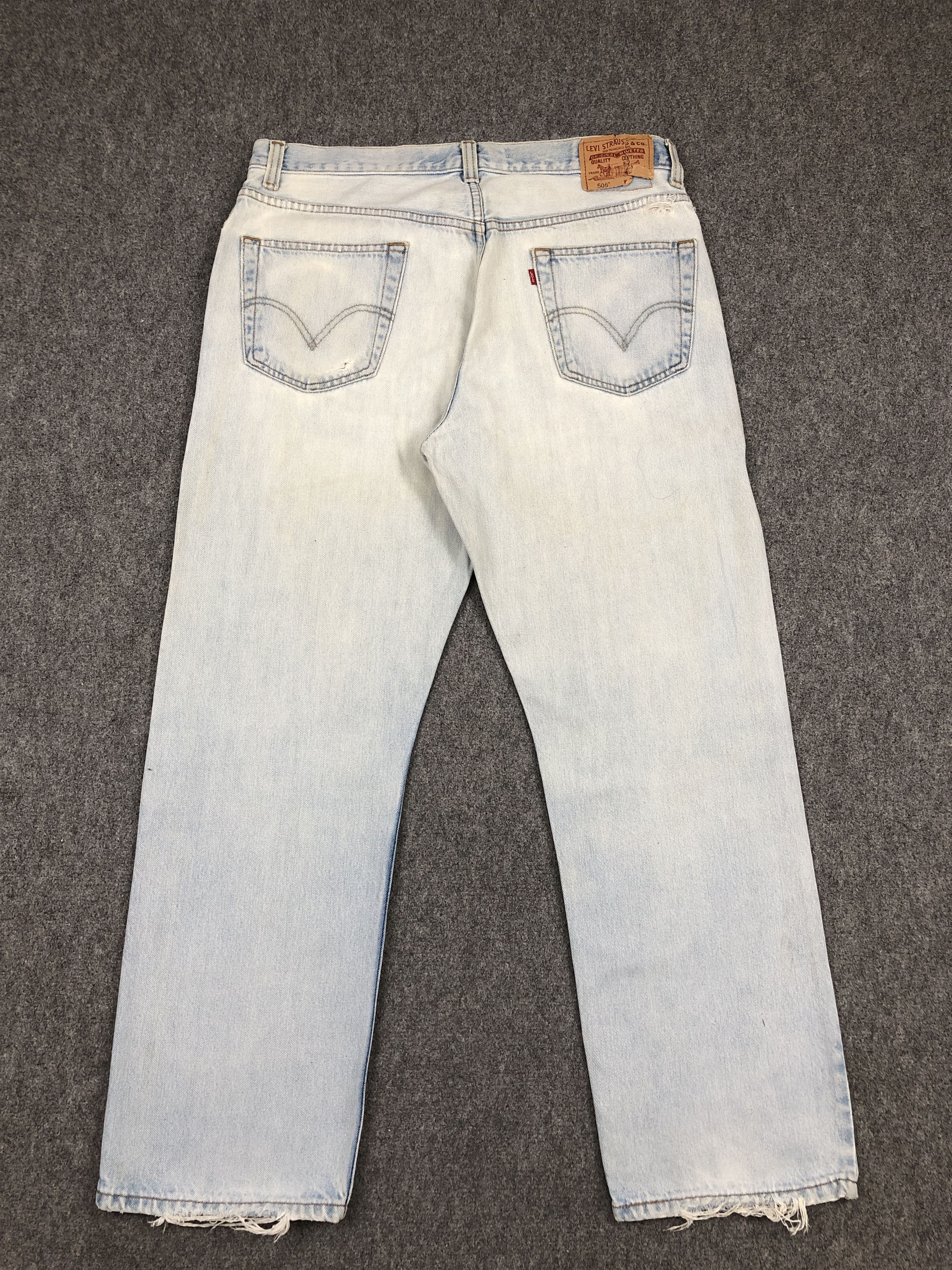 Levi's Light Washed Vintage Levis 505 Jeans DP2366 Size US 35 - 3 Thumbnail
