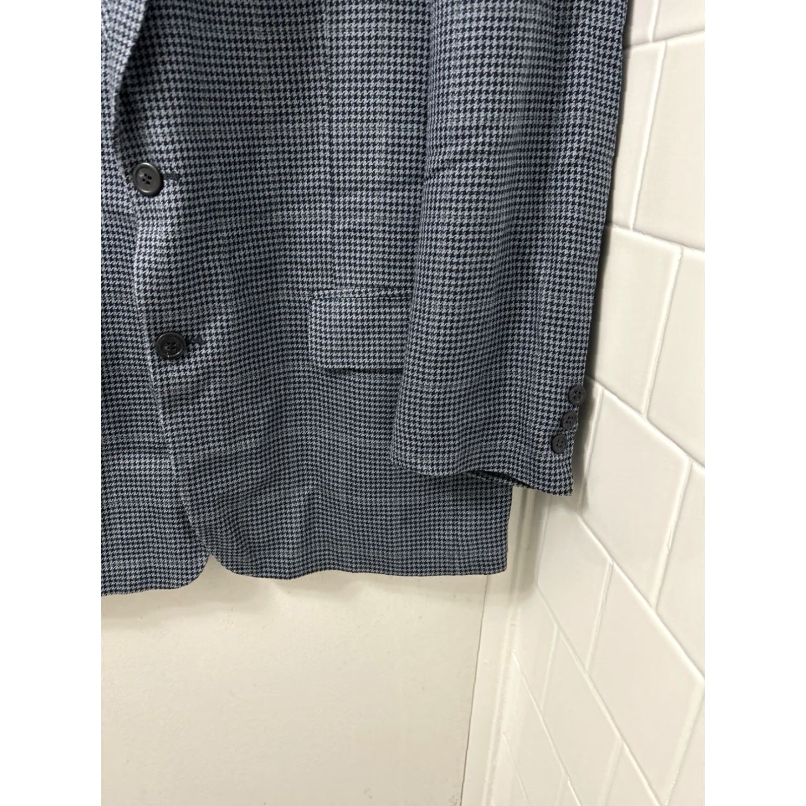 Brooks Brothers VINTAGE Brooks Brothers Blazer Mens 41 Blue Houndstooth Wool Blend Sport Jacket Button Closure US Made Winter 31” Mens Size 42R - 6 Thumbnail