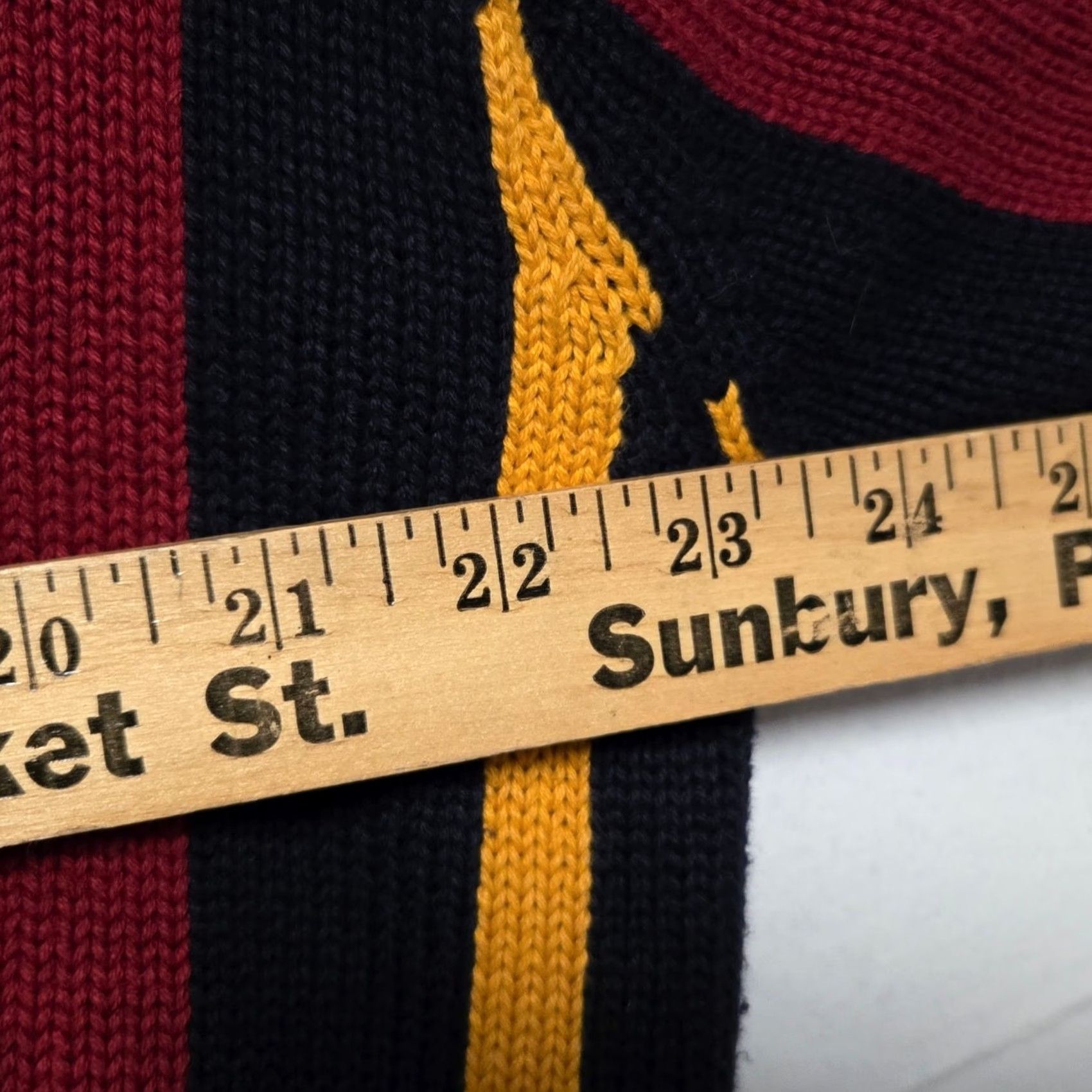 Tommy Hilfiger VINTAGE Tommy Hilfiger Sweater 100% Cotton Red Navy Yellow Stripe Crest XL Mens Pullover Size US XL / EU 56 / 4 - 5 Thumbnail