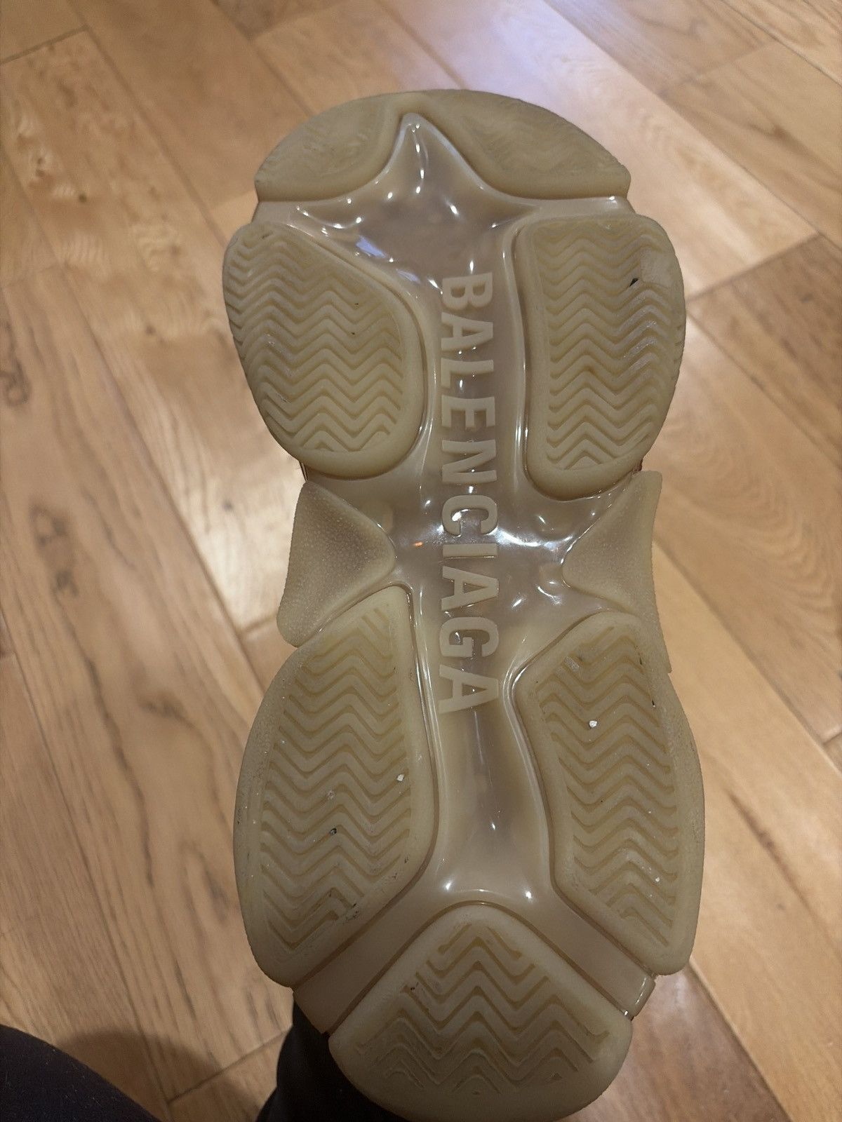 Balenciaga Balenciaga Triple S Clear Sole Off-White Sneaker Size US 7 / IT 37 - 6 Thumbnail