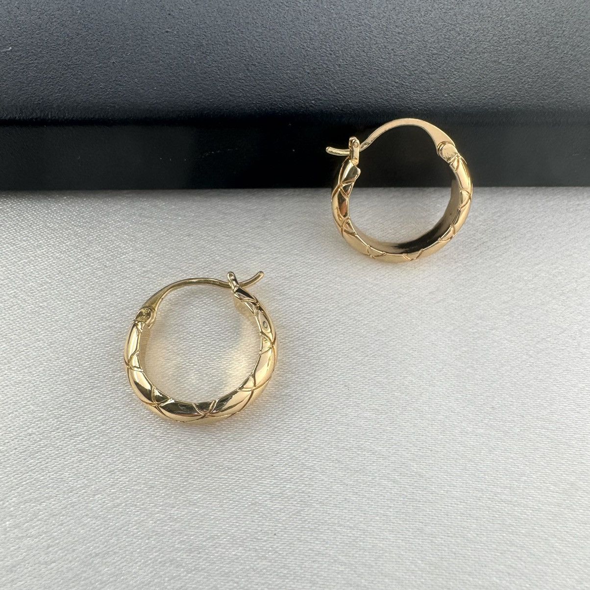 Designer Polished Metal Texture Gold Hoop Earrings for Women Size ONE SIZE - 3 Thumbnail