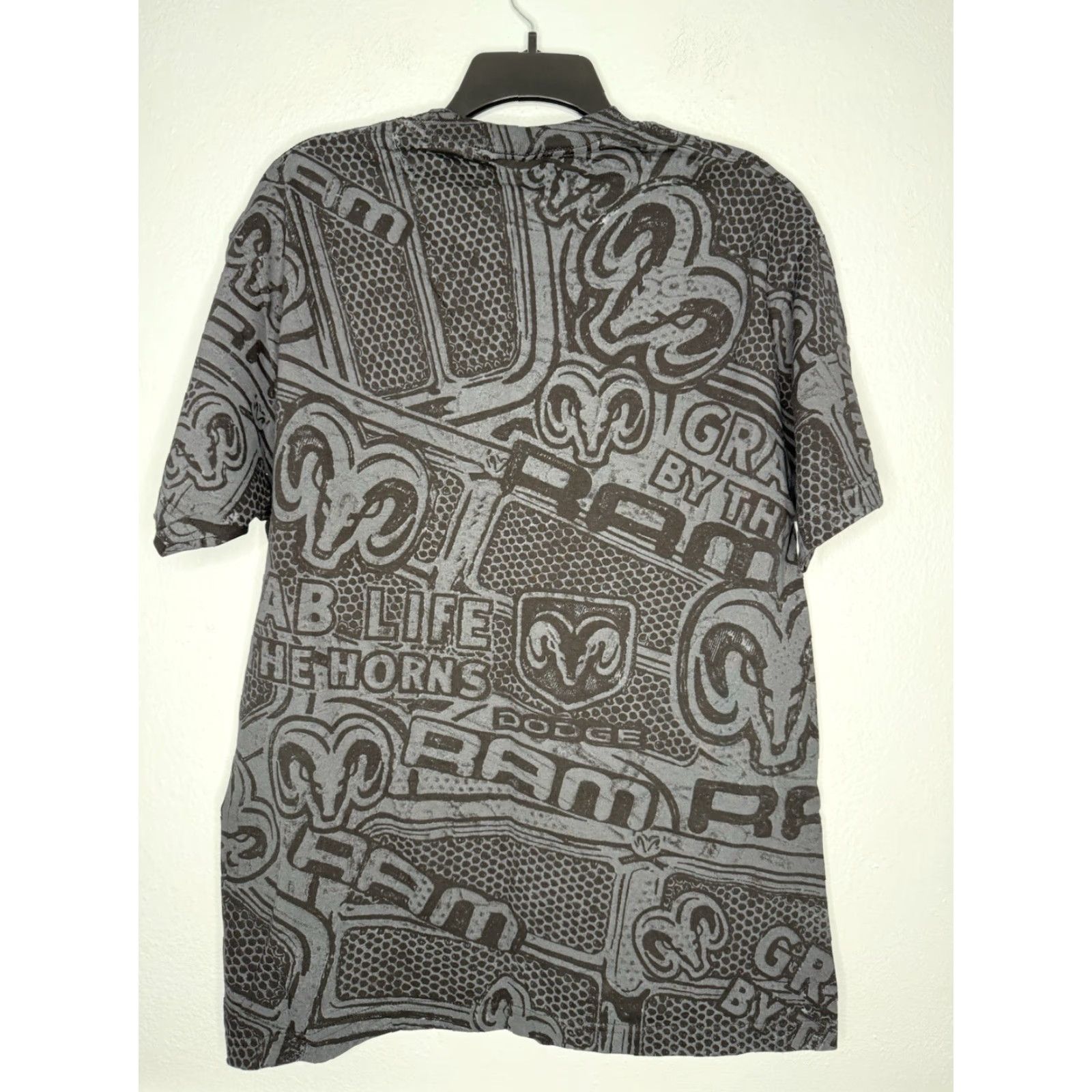 Vintage VINTAGE Murina T Shirt Dodge Ram All Over Print Truck 90s Y2K Men L Black Graphic Tee Cotton Size US L / EU 52-54 / 3 - 2 Thumbnail
