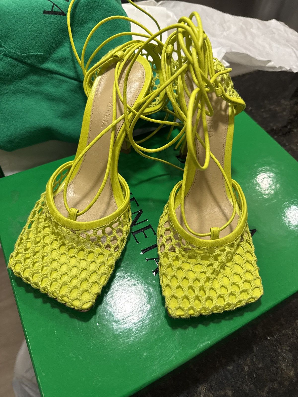 Bottega Veneta BOTTEGA VENETA Green Stretch Heels Size US 6 / IT 36 - 2 Thumbnail