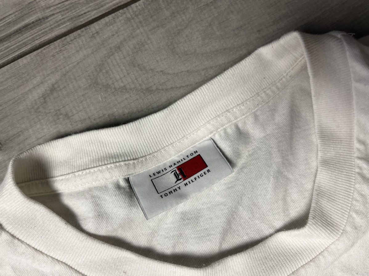 Tommy Hilfiger Tommy Hilfiger lewis hamilton Tshirt size Medium Size US M / EU 48-50 / 2 - 5 Thumbnail