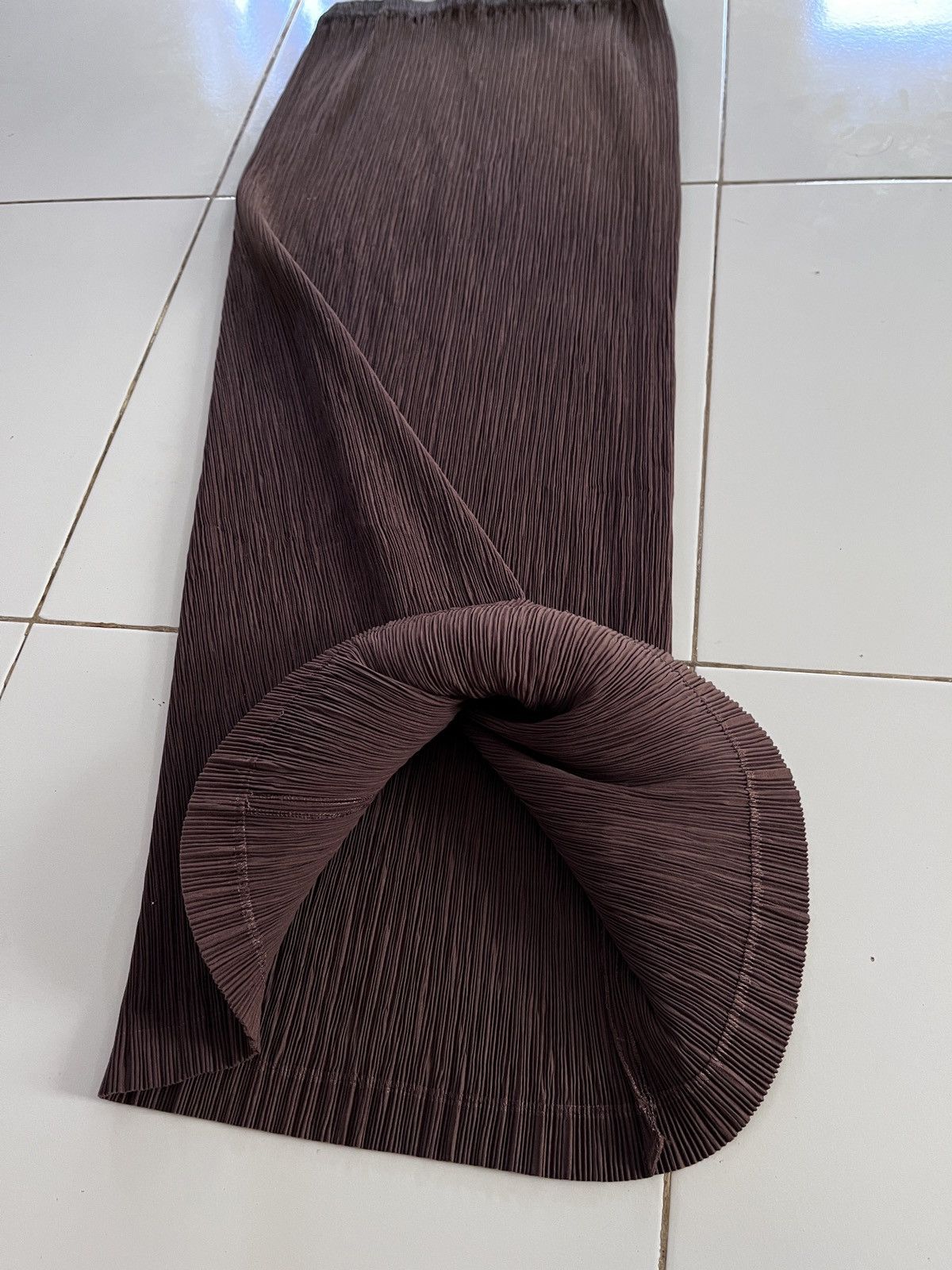 Pleats Please Issey Miyake Brown Issey miyake pleats 1990 Size 28" / US 6 / IT 42 - 3 Thumbnail