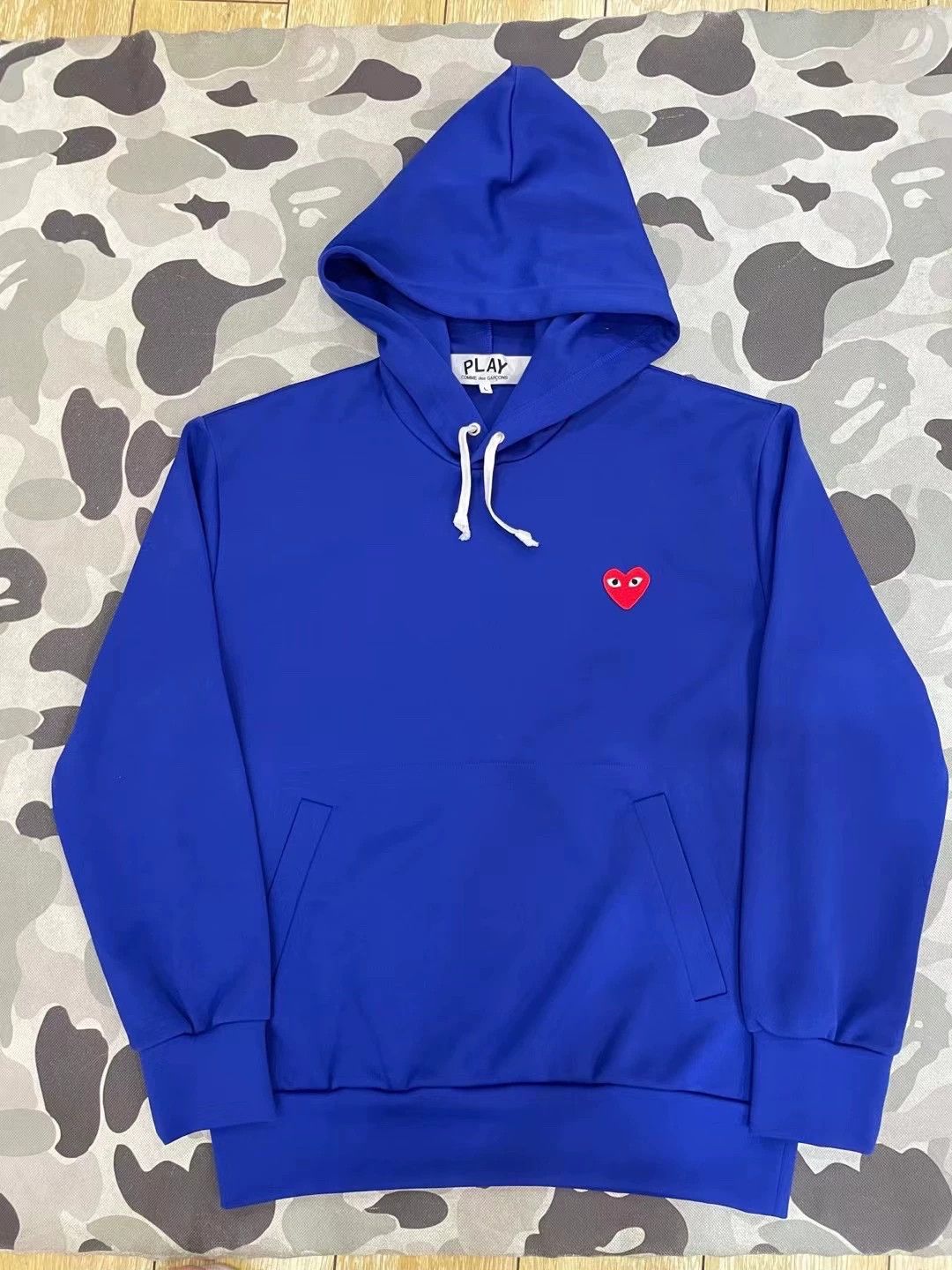 Comme des Garcons PLAY Other Blue Sweatshirt Pullover Size US L / EU 52-54 / 3 - 1 Thumbnail