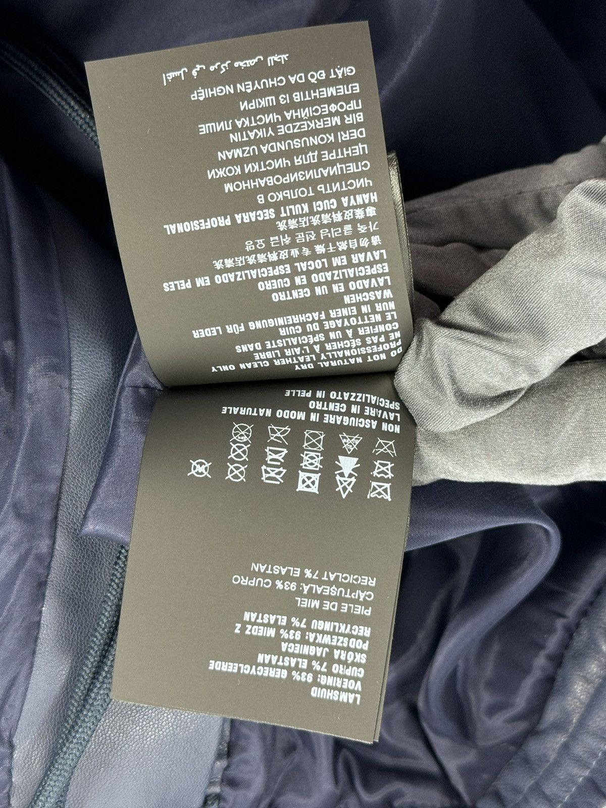 Prada PRADA LEATHER SHORTS Size US 32 / EU 48 - 13 Thumbnail