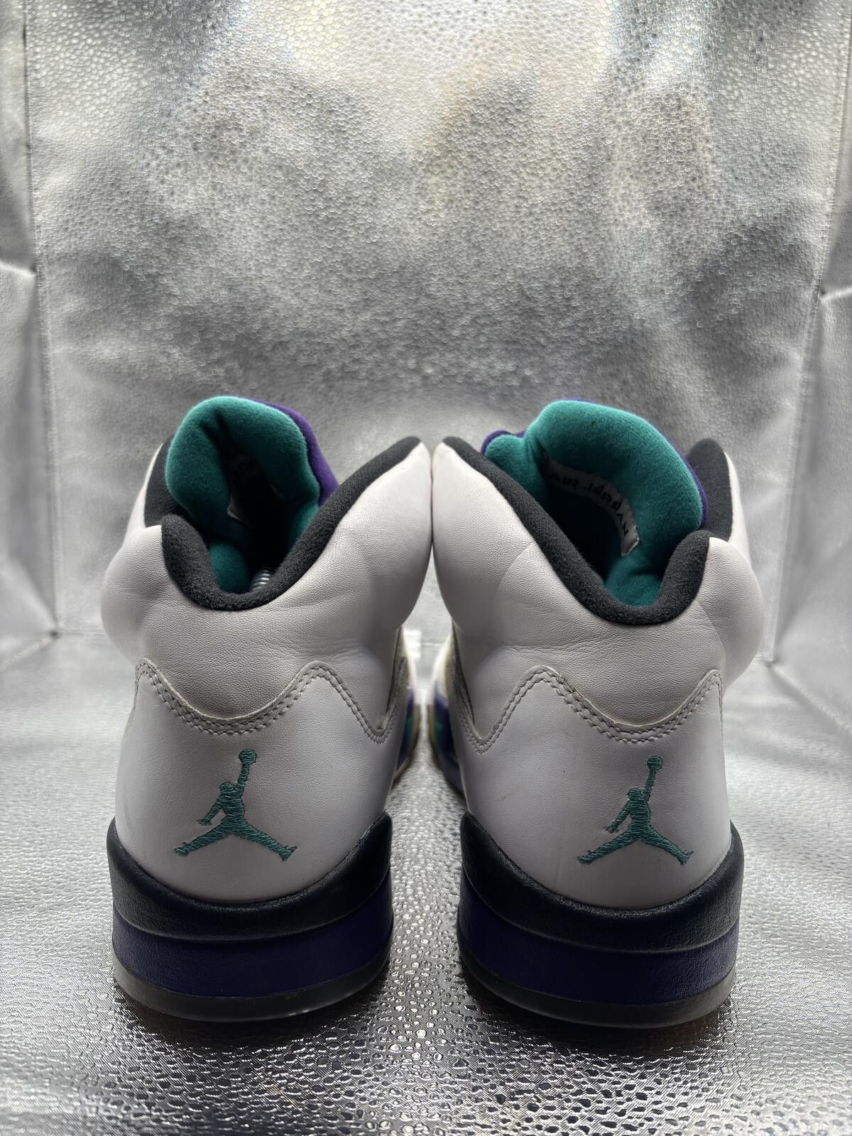 Jordan Brand Air Jordan 5 grape 2013 Size US 10 / EU 43 - 4 Thumbnail