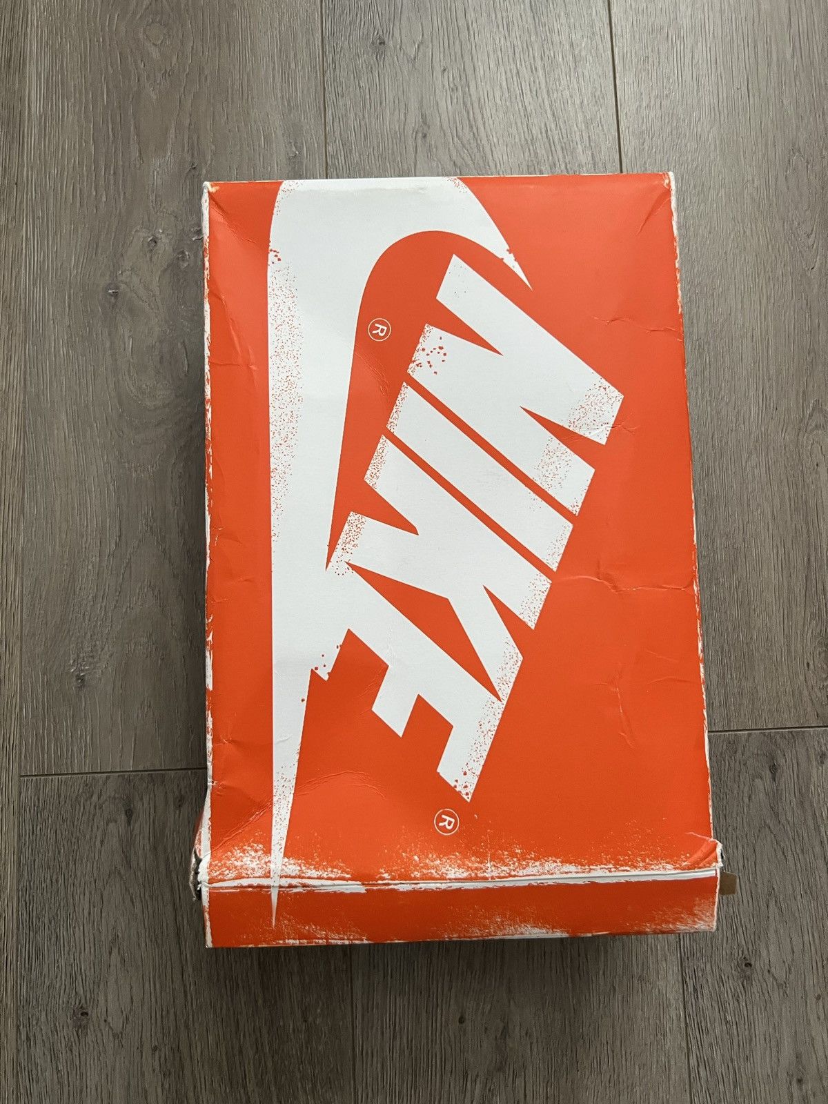 Jordan Brand Jordan 1 Retro High OG Chicago Lost and Found 10 Size US 10 / EU 43 - 8 Thumbnail