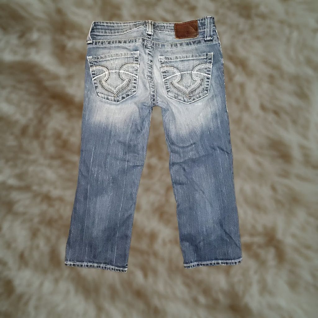 Vintage VINTAGE Big Star Casey K Capris Jeans Women 26 Blue Low Rise Embroidered Cowgirl Capris (28x20) Pattern Solid Shoes N/A Size ONE SIZE - 1 Thumbnail