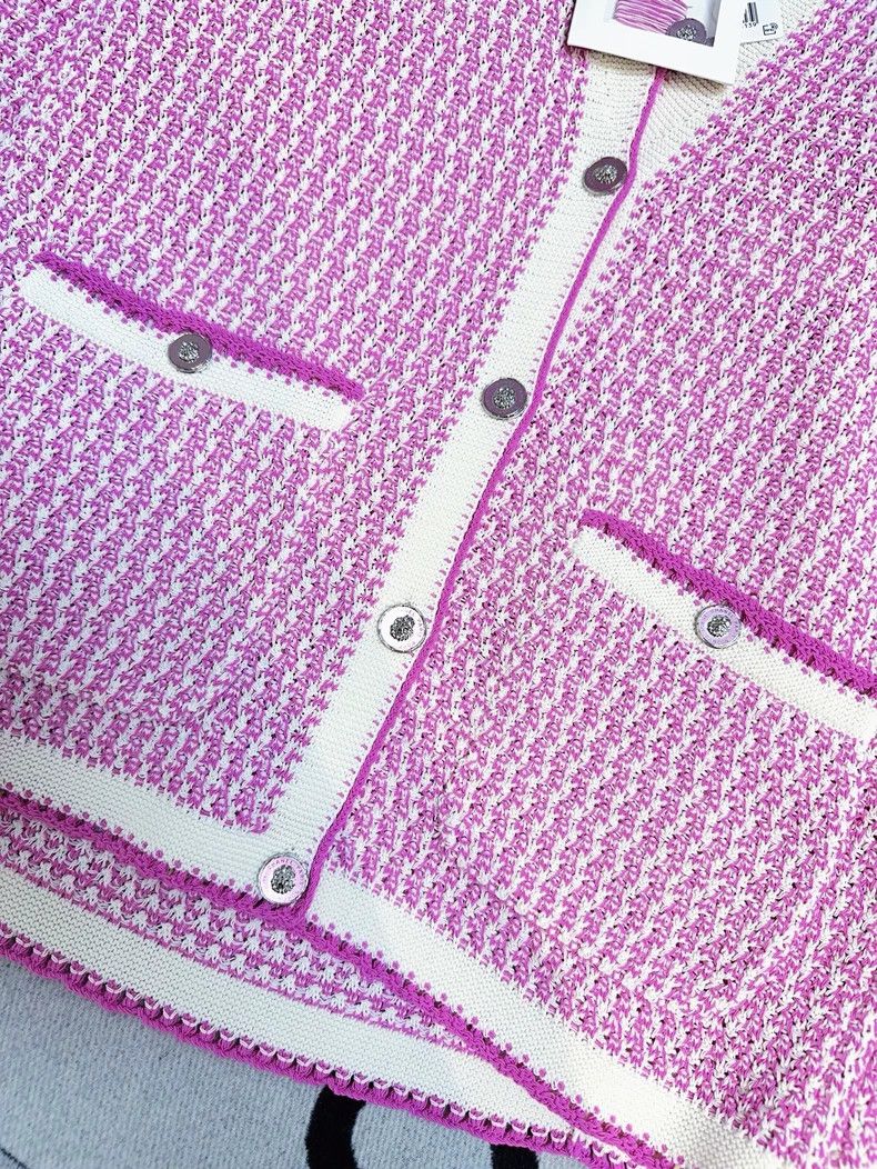 Chanel Chanel 22P pink purple with white fine plaid lion buckle l Size XS / US 0-2 / IT 36-38 - 4 Thumbnail