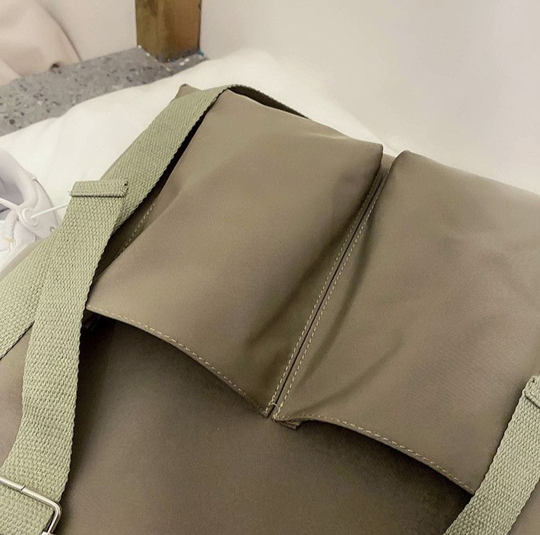 The Unbranded Brand Waterproof Tote Crossbody Bag Size ONE SIZE - 6 Thumbnail