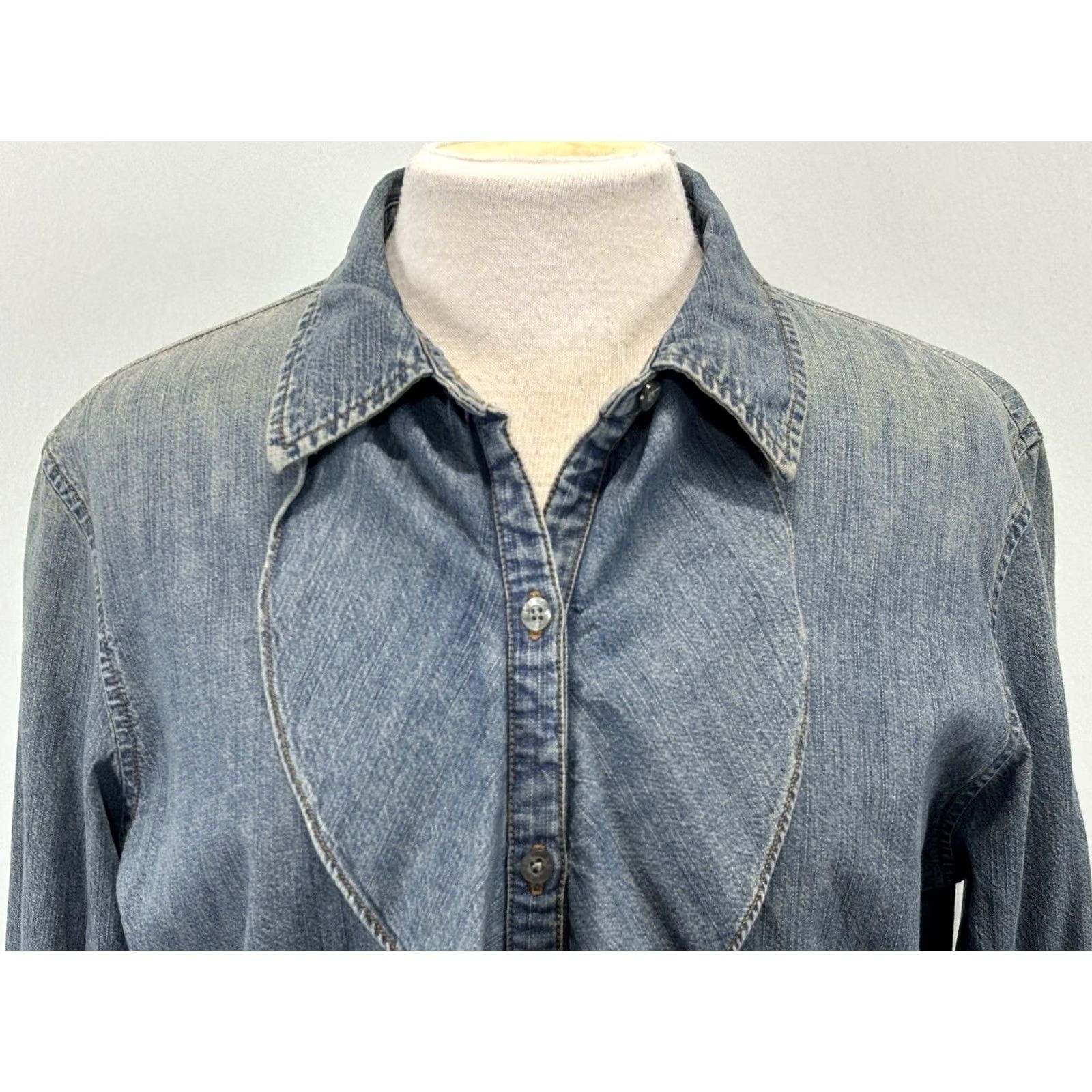 CO VINTAGE Ralph Lauren Jeans Co Denim Ruffle Shirt Women’s L Blue Western Boho Cowgirl Size L / US 10 / IT 46 - 5 Thumbnail