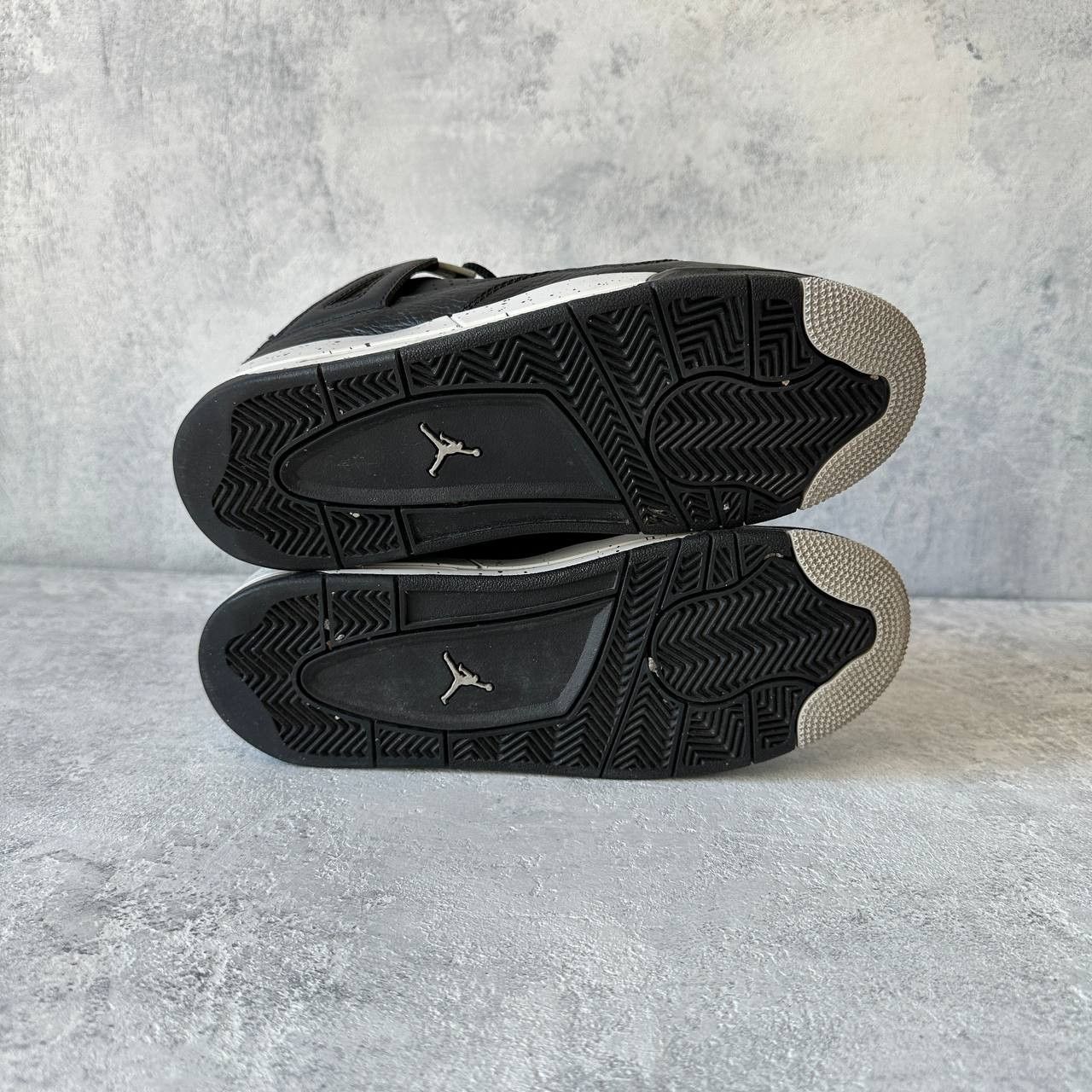 Jordan Brand Nike Air Jordan 4 Retro Oreo Size EU 38.5 408452-003 Size US 6 / IT 36 - 7 Thumbnail