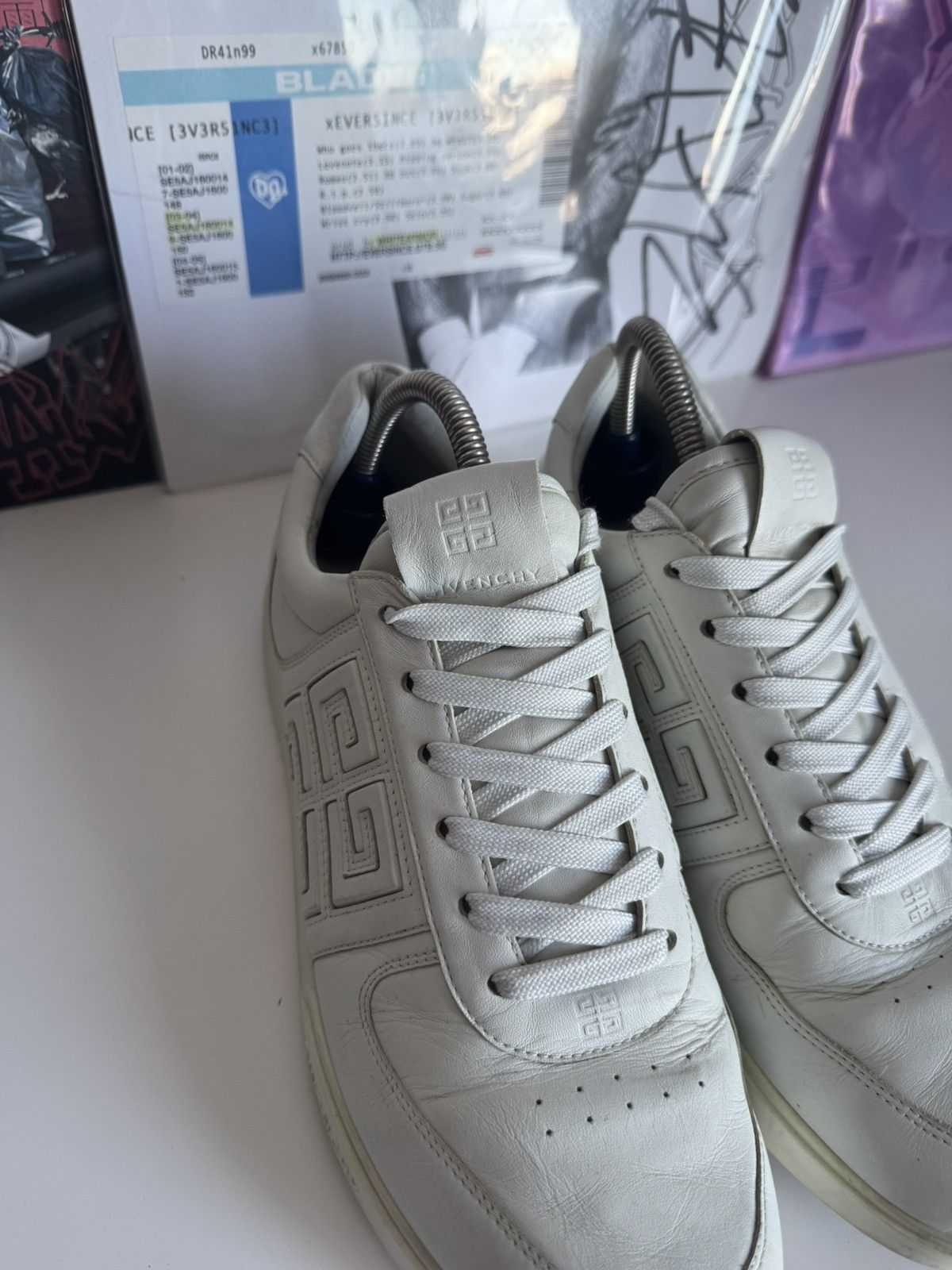 Givenchy Givenchy White 4G Logo Low Sneakers Luxury Designer Size US 9 / EU 42 - 5 Thumbnail