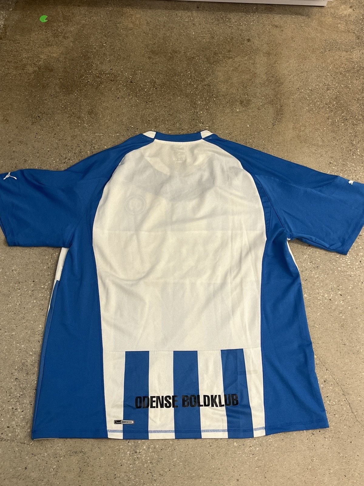 Puma BK Odense 2011/2012 Home Jersey Size US XXL / EU 58 / 5 - 4 Thumbnail
