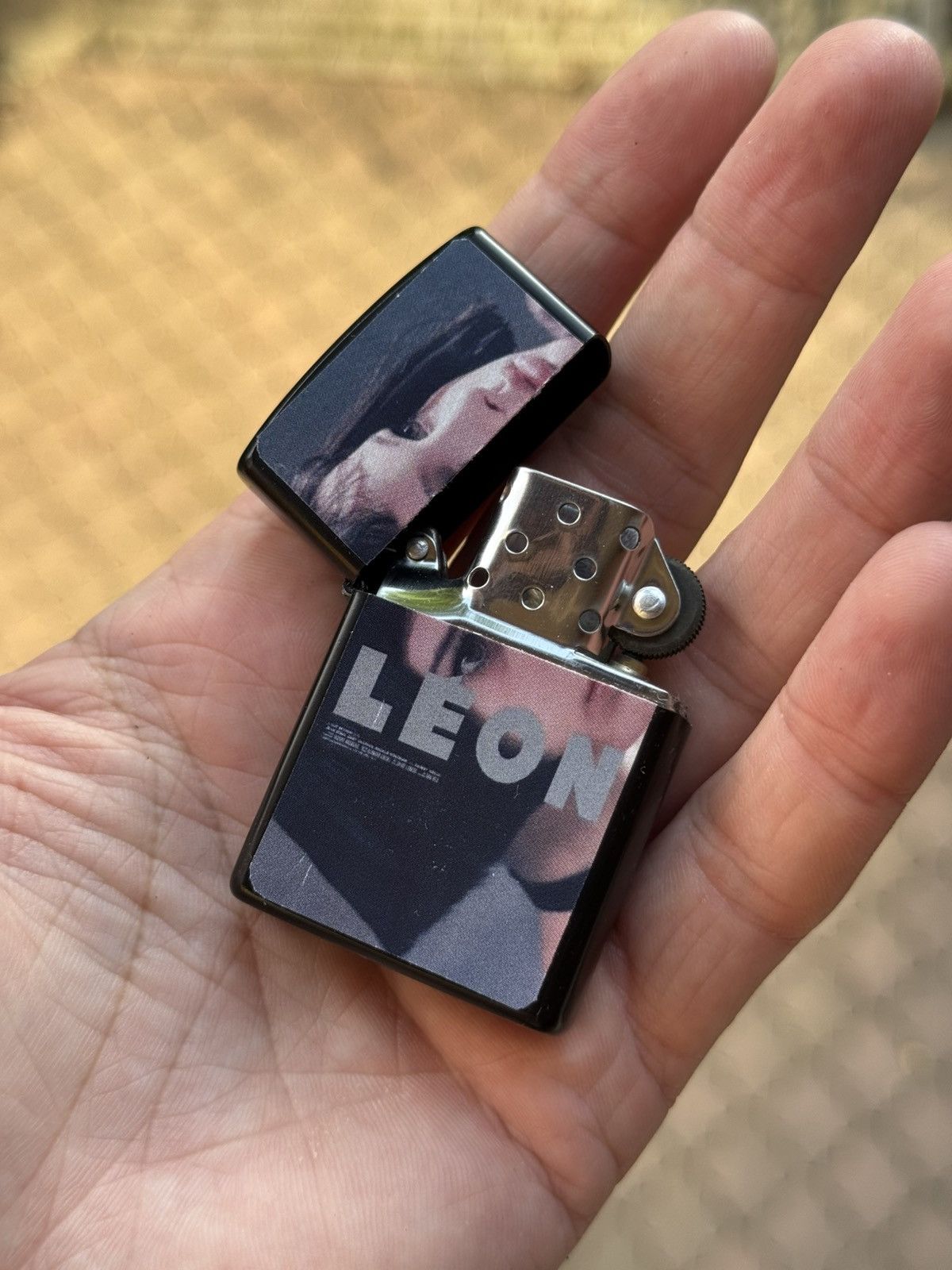 Vintage Leon killer film Cigar Lighter Size ONE SIZE - 3 Thumbnail
