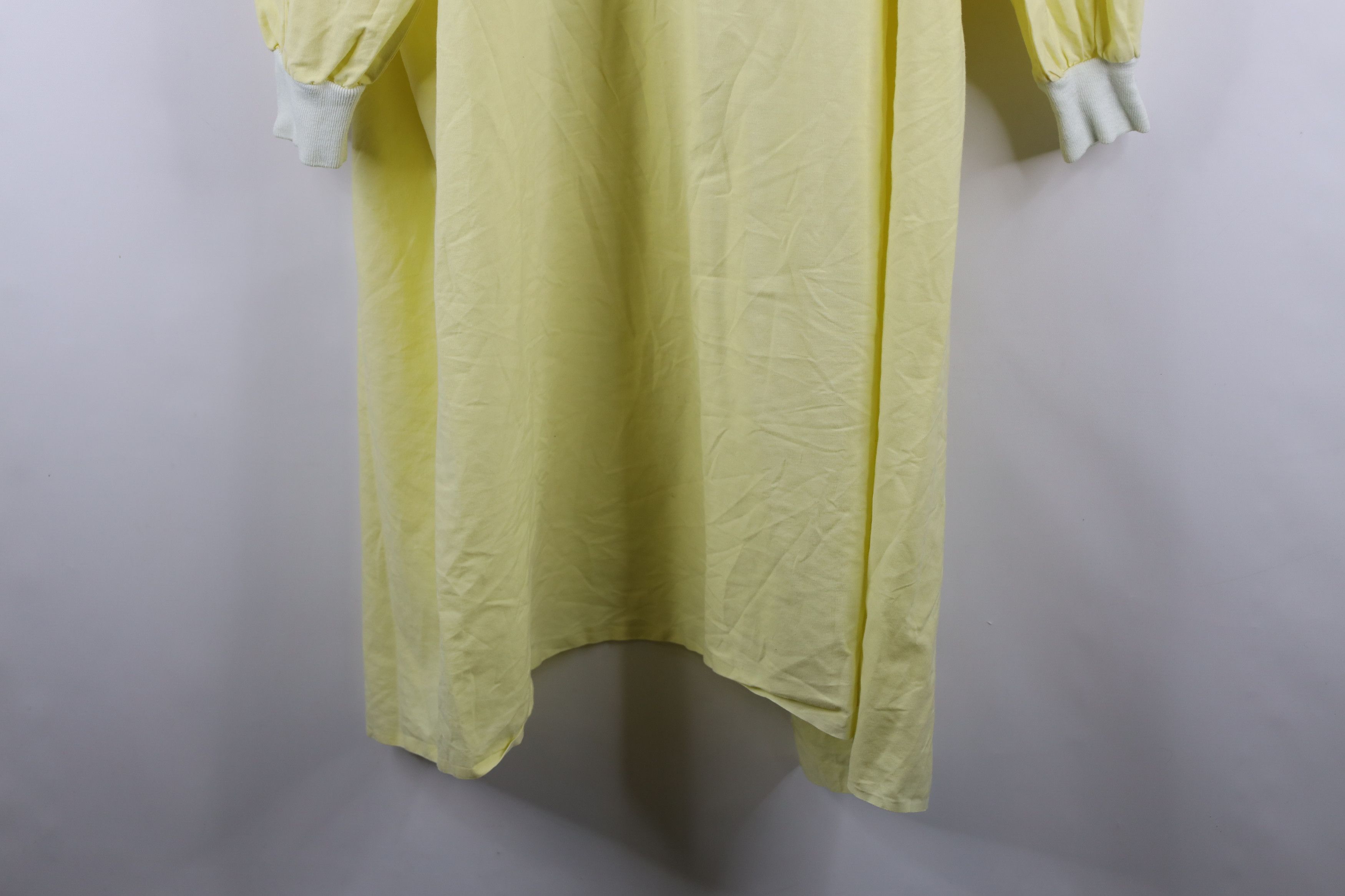 Vintage Vintage 60s Long Sleeve Hospital Scrubs Tie Smock Yellow USA Size US L / EU 52-54 / 3 - 4 Thumbnail