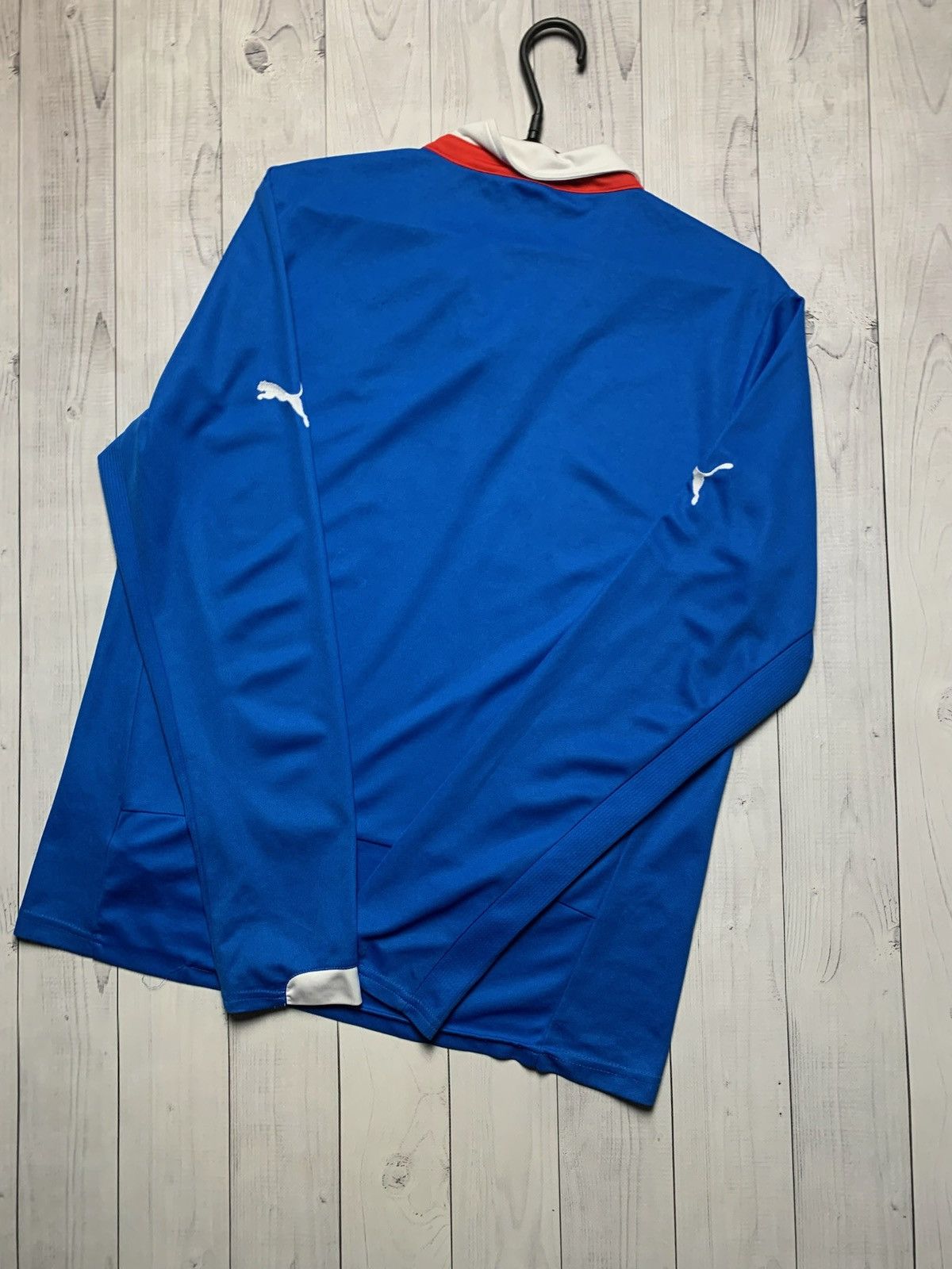 Puma × Vintage Vintage puma Rangers soccer jersey long sleeve size M Size US M / EU 48-50 / 2 - 7 Thumbnail
