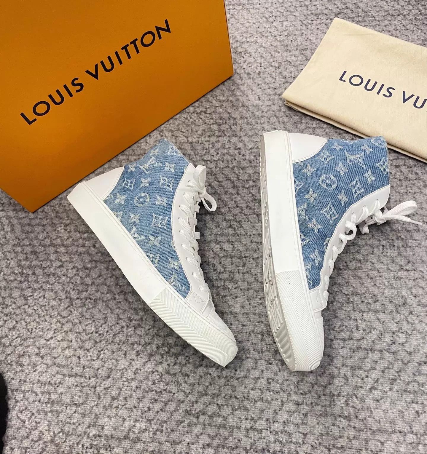 Louis Vuitton LV High-Top Color Blocked Blue Denim Sneaker US 7.5 Size US 7.5 / EU 40-41 - 4 Thumbnail
