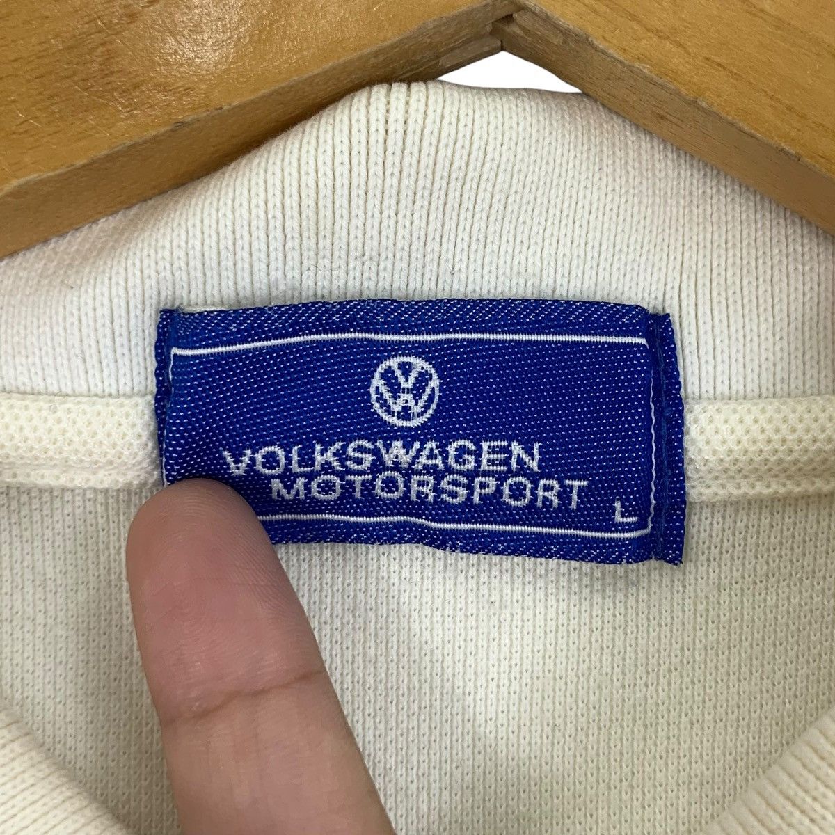 Vintage Vintage VOLKSWAGEN MOTORSPORT RACING Team Tee Shirt Size US L / EU 52-54 / 3 - 4 Thumbnail