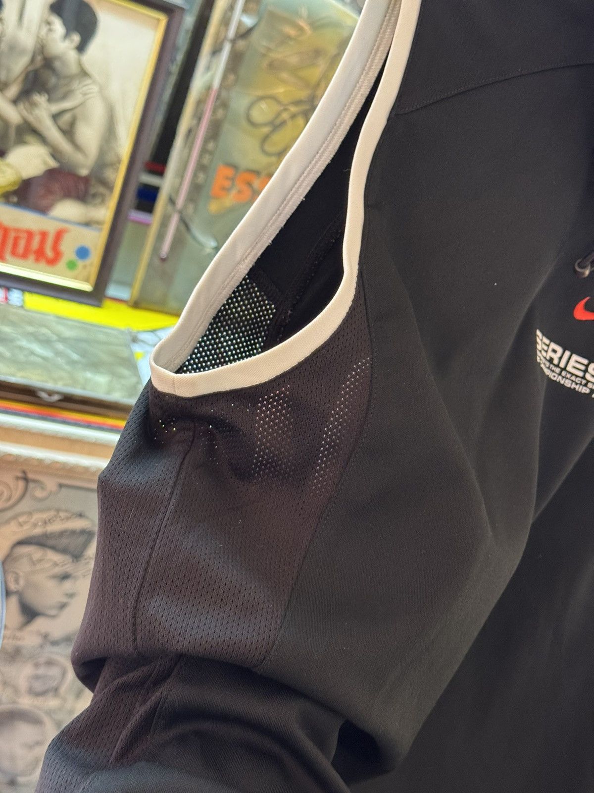 Nike Vintage Nike Air Max Series 87 00's Hoodie Tank Top Size US S / EU 44-46 / 1 - 5 Thumbnail