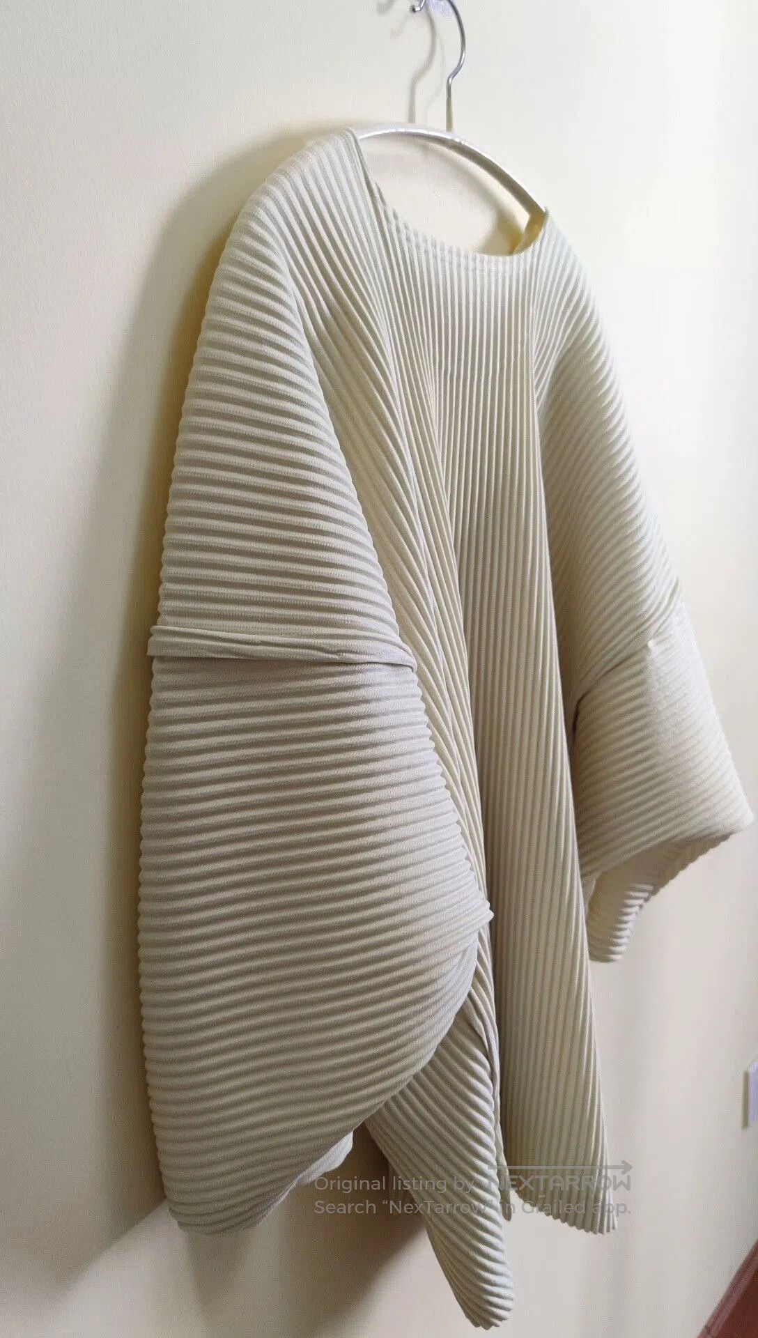 Homme Plisse Issey Miyake Issey Miyake Yellow Pleated T. Size US M / EU 48-50 / 2 - 4 Thumbnail