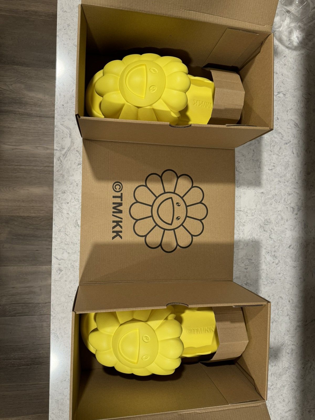 Takashi Murakami Ohana Full-Bloom - Blazing Yellow Sz. 12 Size US 12 / EU 45 - 5 Thumbnail