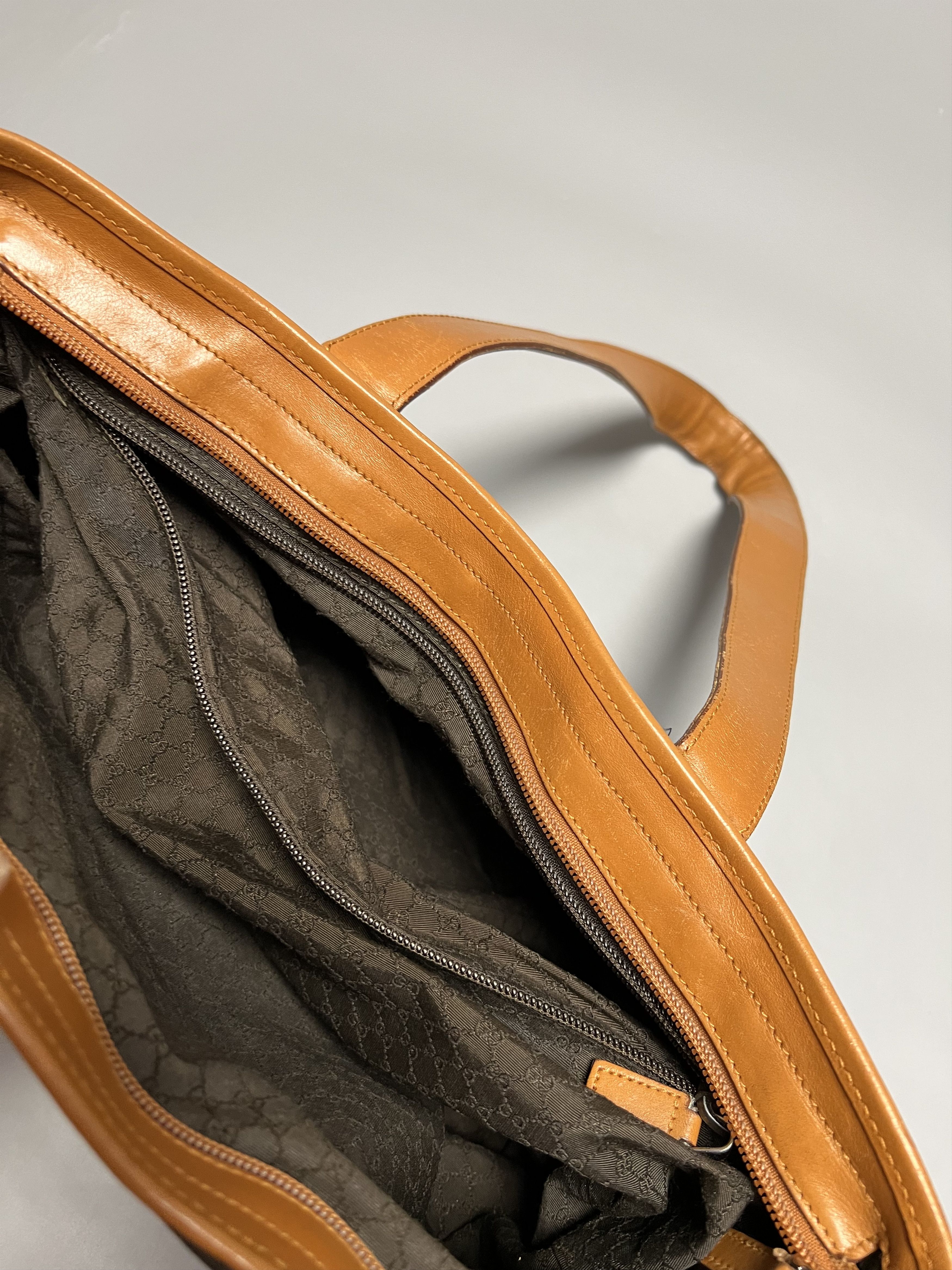 Gucci Rare Gucci Vintage Brown Shoulder Bag Size ONE SIZE - 13 Thumbnail