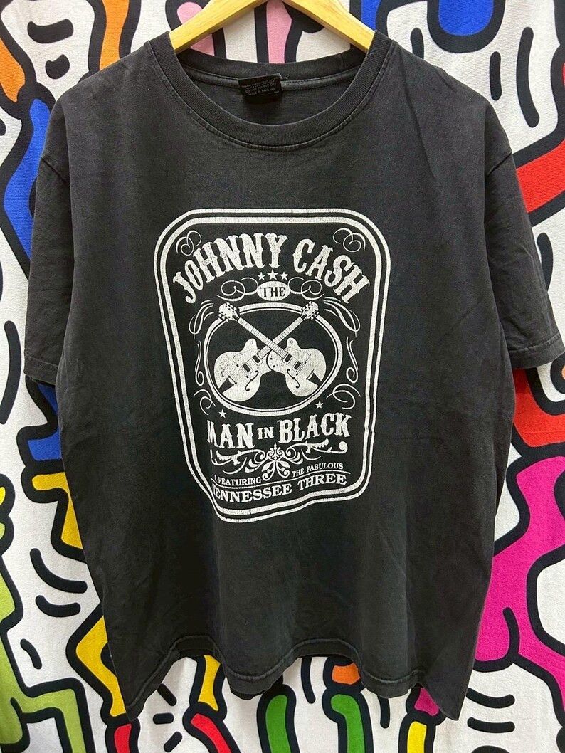Vintage Vintage 2000s Johnny Cash tshirt size L Size US L / EU 52-54 / 3 - 2 Thumbnail