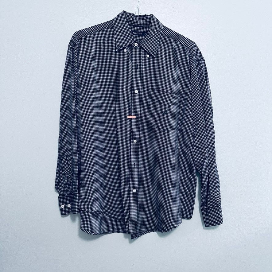 Nautica Nautica navy plaid heavyweight button down Size US L / EU 52-54 / 3 - 2 Thumbnail