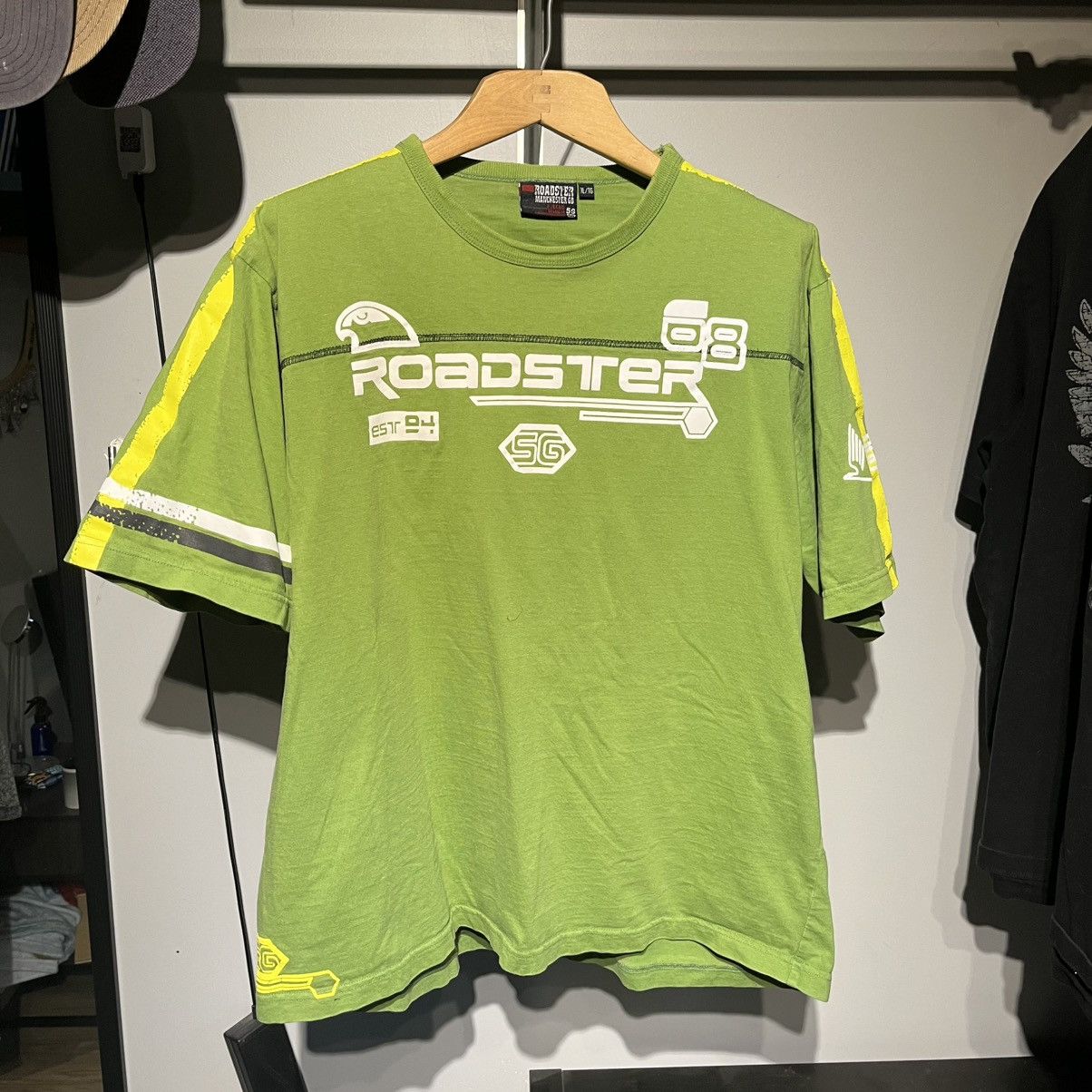 Vintage Green and yellow Vintage Y2K Roadster tee Size US XL / EU 56 / 4 - 1 Thumbnail