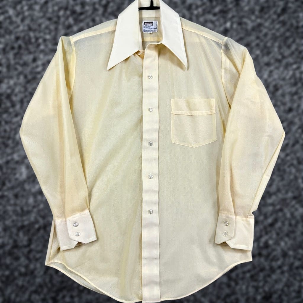 Vintage VINTAGE Montgomery Ward Shirt Men 15-33 Yellow Disco Sheer Lightweight Dagger Collar Button-Front Long Sleeve 1970s Mod Hippie Disco Clubwear Mens Size US M / EU 48-50 / 2 - 1 Thumbnail