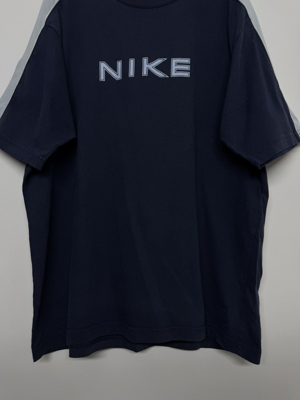 Nike Vintage Nike Center Logo Boxy T Shirt - Nike Teams 00’s Size US XL / EU 56 / 4 - 7 Thumbnail