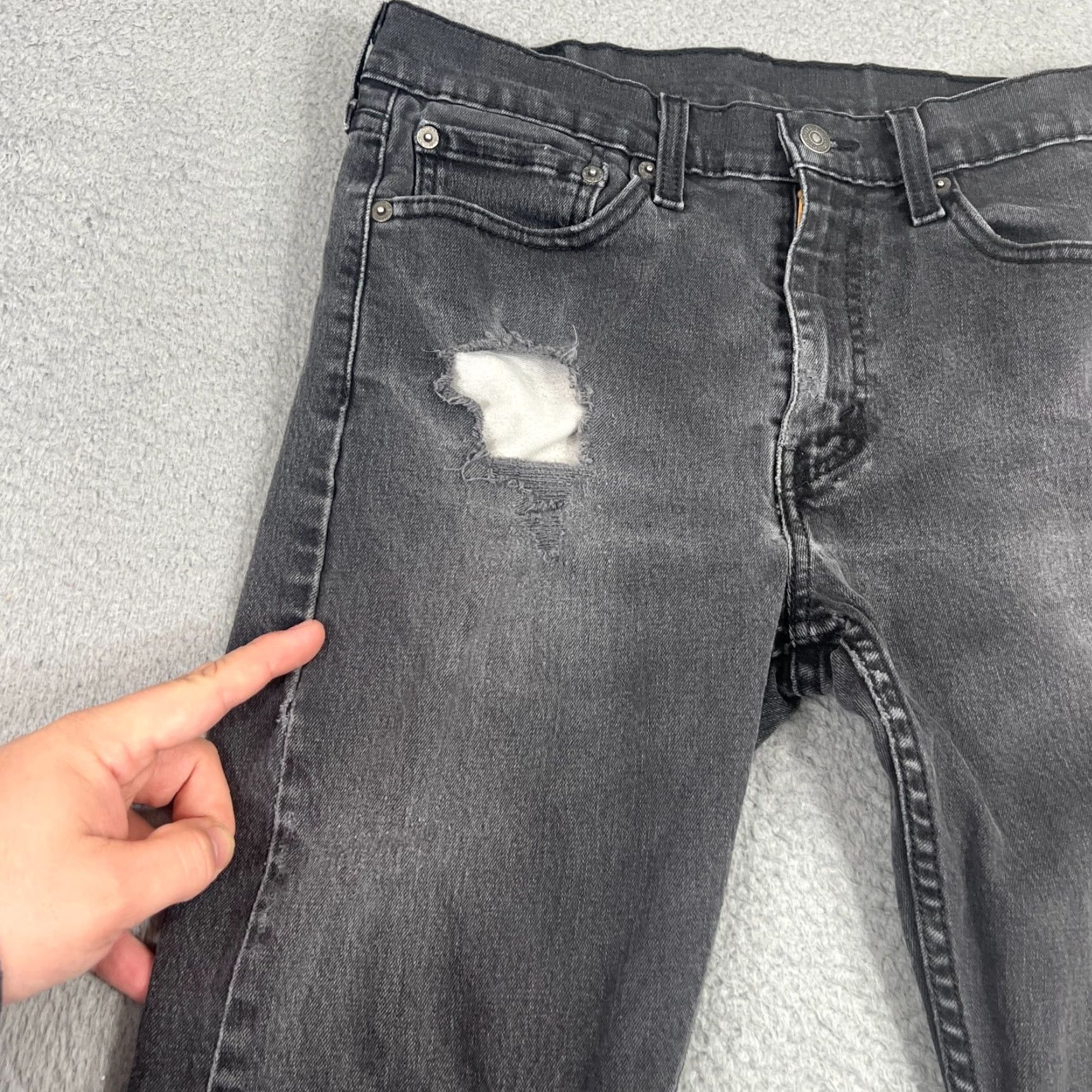 Levi's VINTAGE Levi's 510 Jeans Mens Skinny Black Denim 31x29 Regular Mid Rise Distressed 5-Pocket Grunge Hip Hop USA Boys Girls Mens Size US 31 - 4 Thumbnail