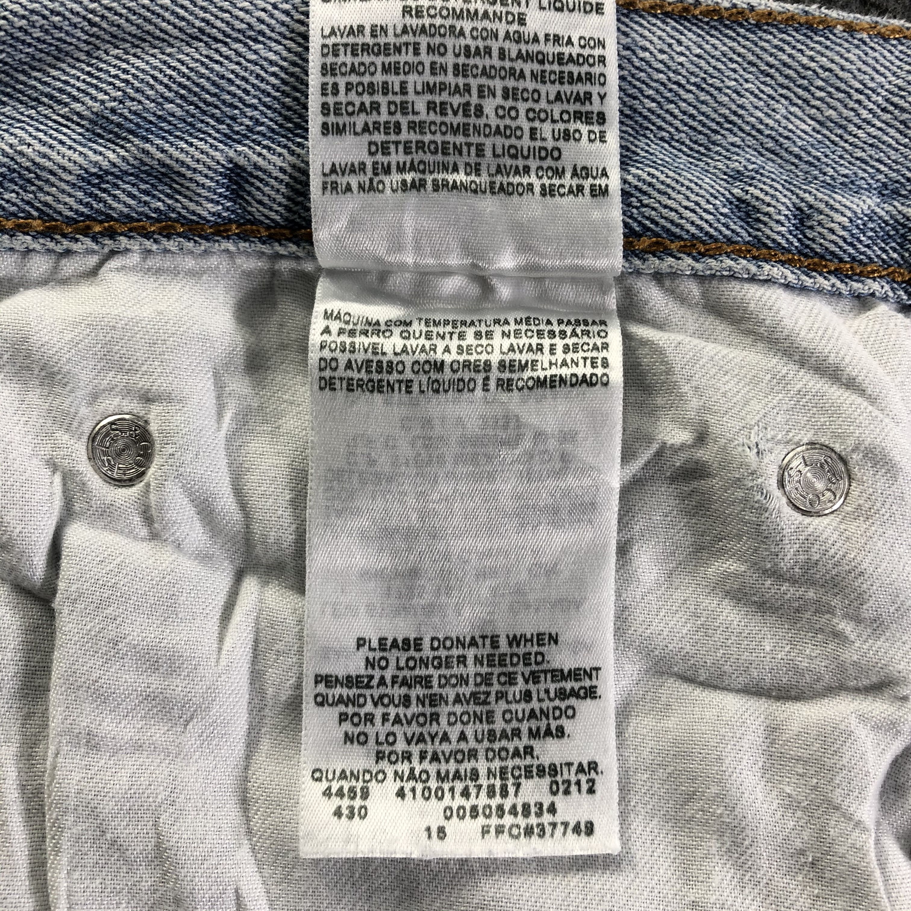 Levi's Vintage Light Wash Levis 505 Jeans-J4253 Size US 40 / EU 56 - 12 Thumbnail