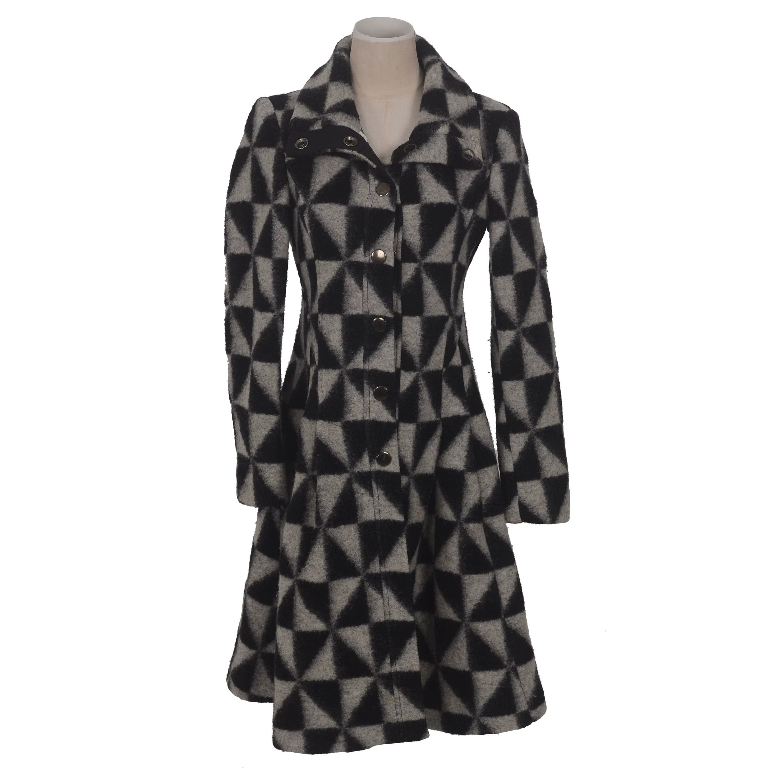 Armani Armani Wool Plaid Coat M Women Size M / US 6-8 / IT 42-44 - 1 Thumbnail