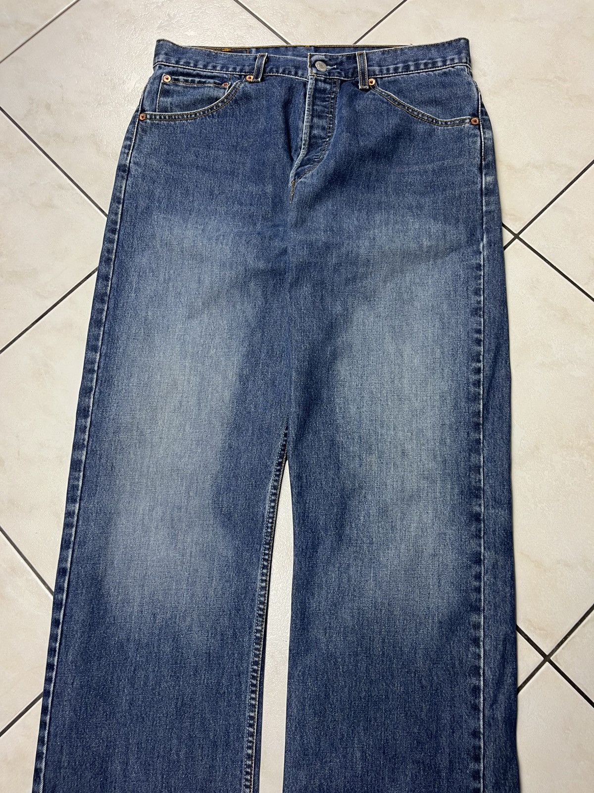 Levi's × Vintage Vintage Levi’s 523 dark washed distressed denim jeans pants Size US 34 / EU 50 - 4 Thumbnail