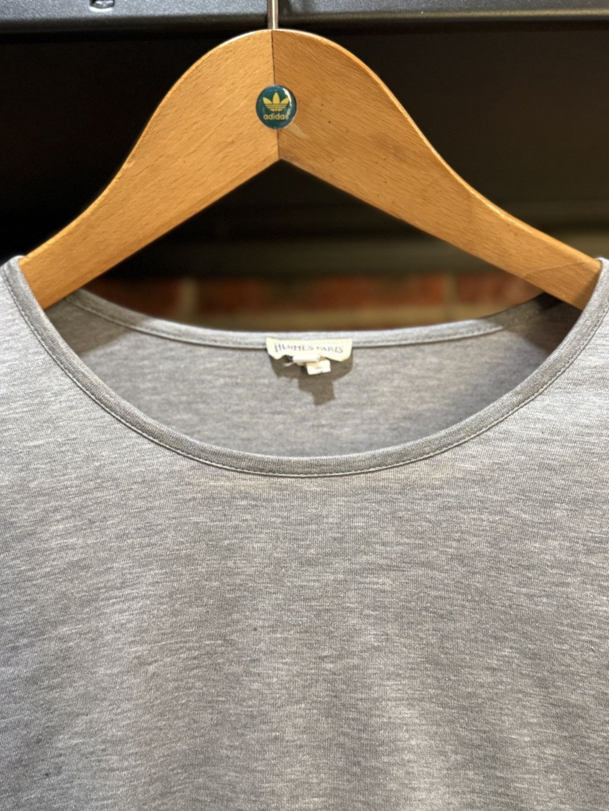 Hermes Vintage Hermes Paris Embroidery Logo Plain Italy Tee Size US M / EU 48-50 / 2 - 3 Thumbnail