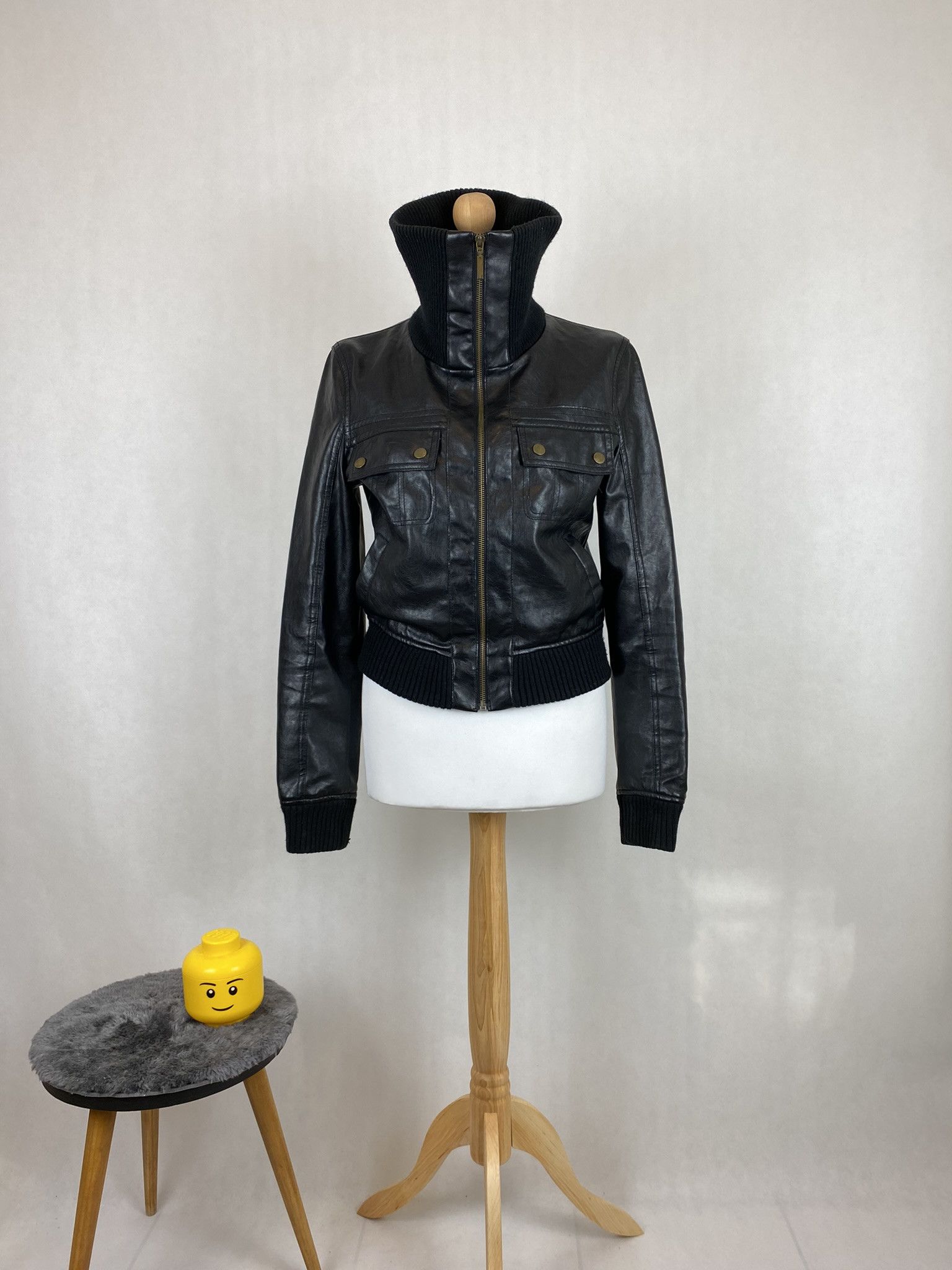 Vintage faux leather jacket big collar 2000s vibe Size L / US 10 / IT 46 - 1 Thumbnail