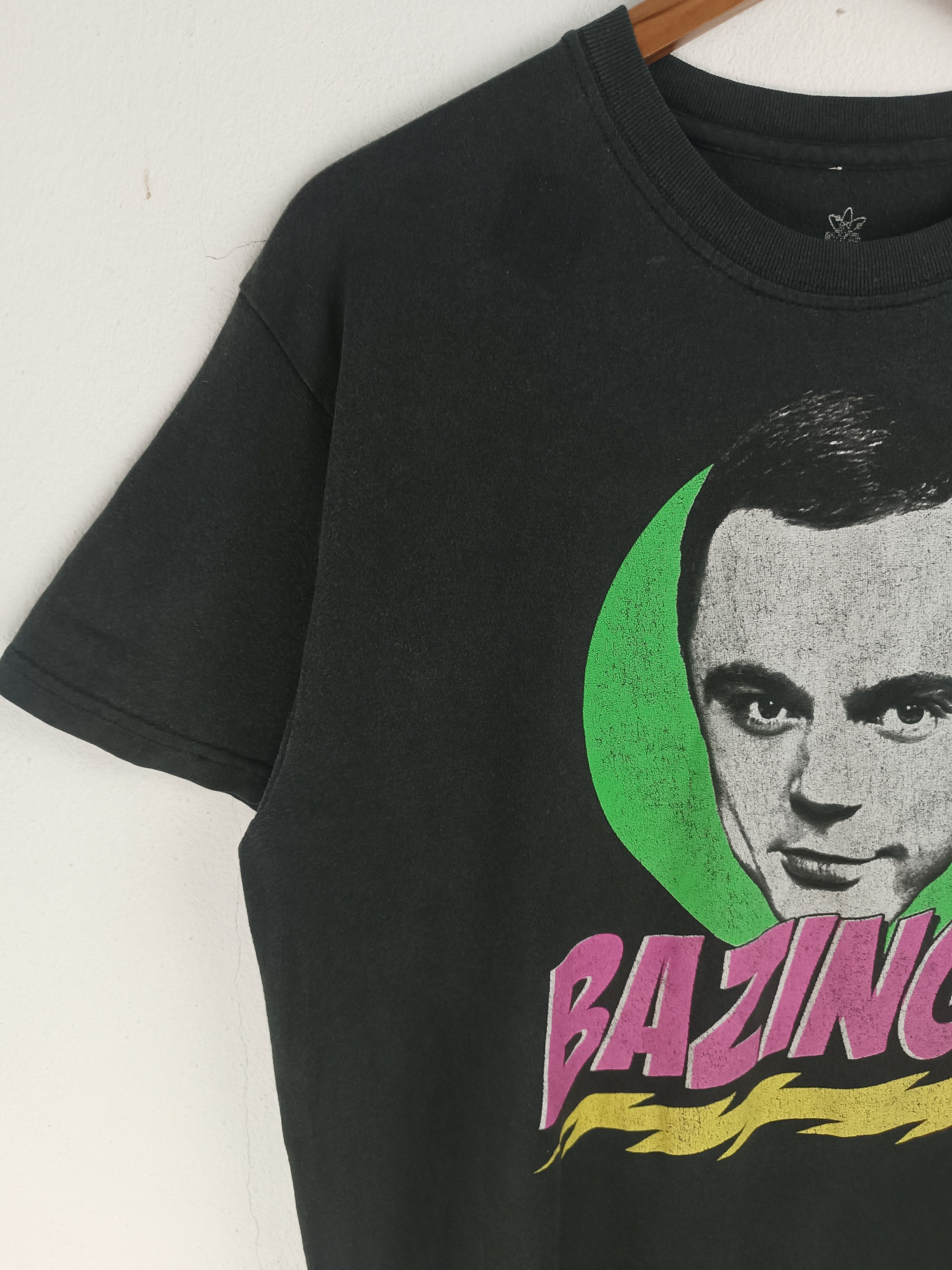 Vintage THRASHED FADED VINTAGE BIG BANG THEORY BAZINGA! TEE SHELDON Size US M / EU 48-50 / 2 - 5 Thumbnail